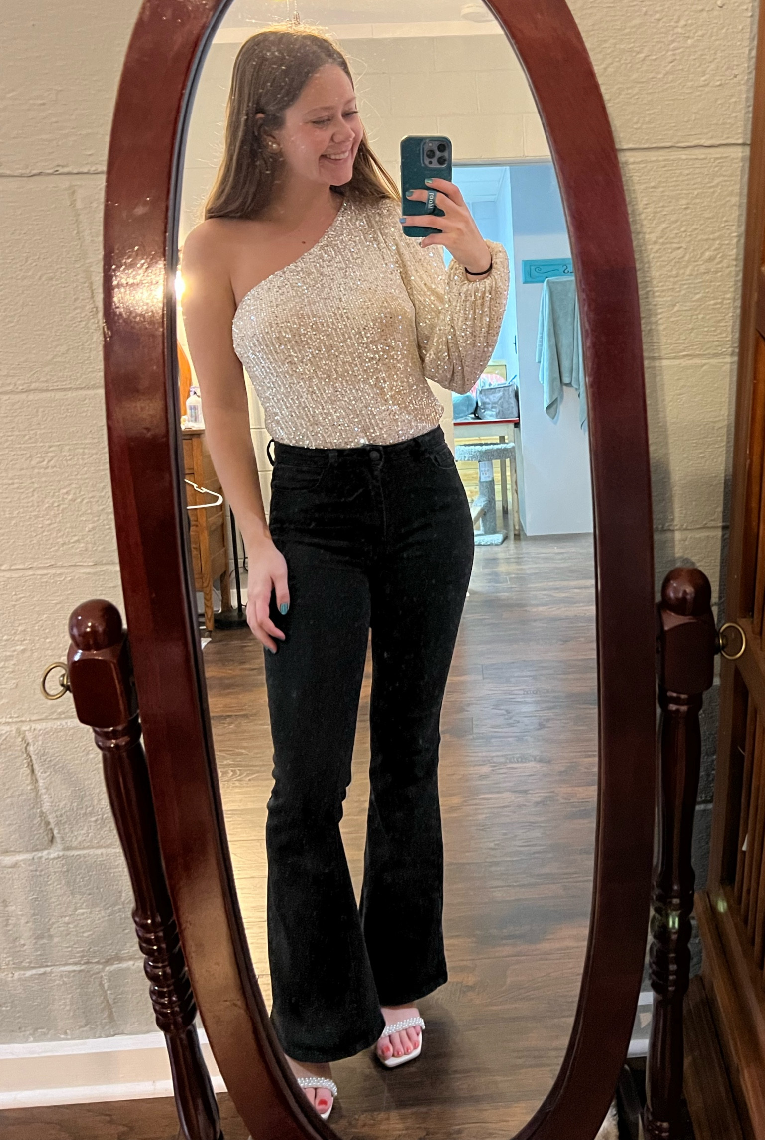 Pink Lily sparkly one shoulder bodysuit! Size small 

New Years shoes, new years, new year’s eve, New Year’s Outfit, Holiday Party, holiday, holiday outfit, holiday shoes, sparkly heels, wedding

#LTKstyletip #LTKHoliday #LTKSeasonal