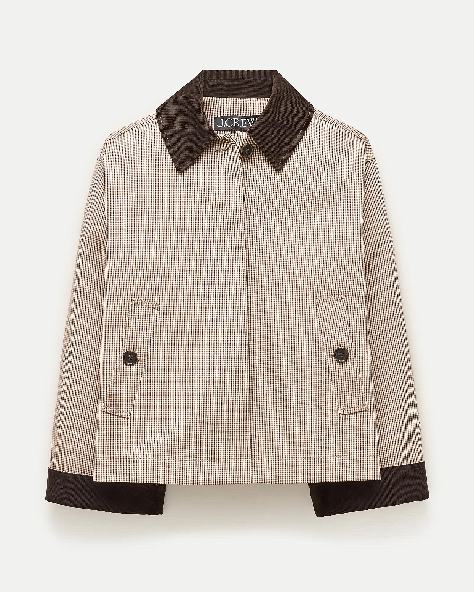 I really love this take on the barn jacket.. trying to think of 10 reasons why I shouldn’t purchase…. 

#jcrew #fallootd #barnjacket