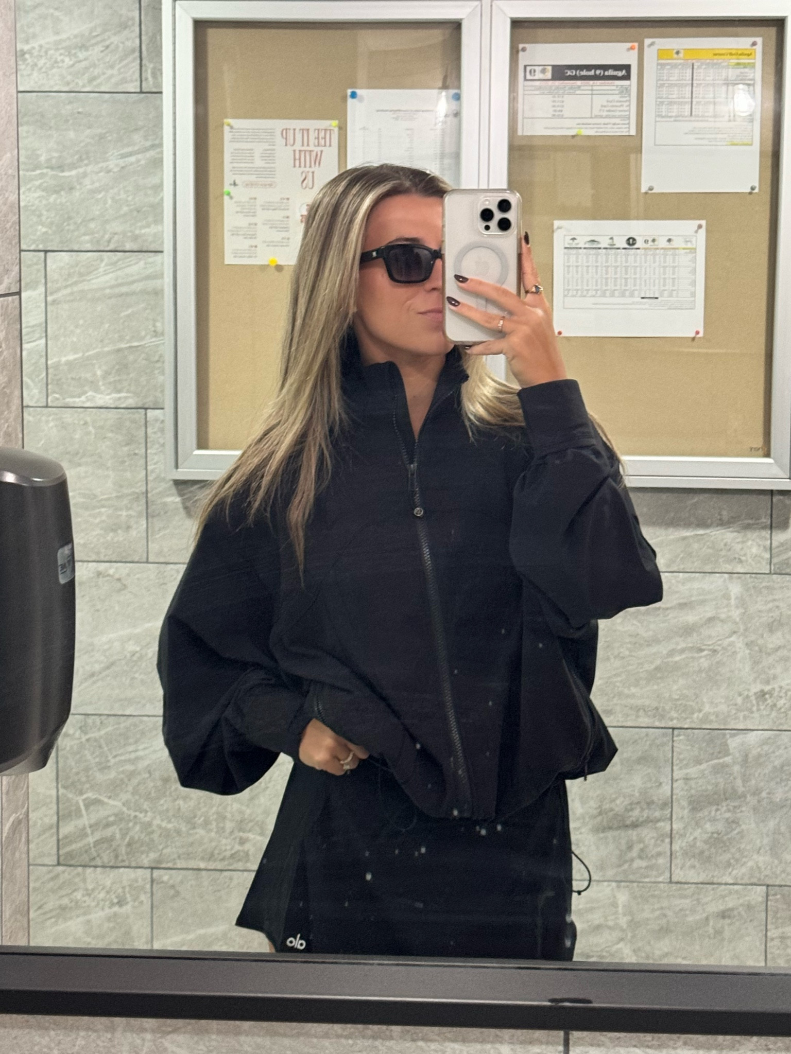 Jacket 4
Skirt XS

#LTKSaleAlert #LTKSeasonal #LTKGiftGuide