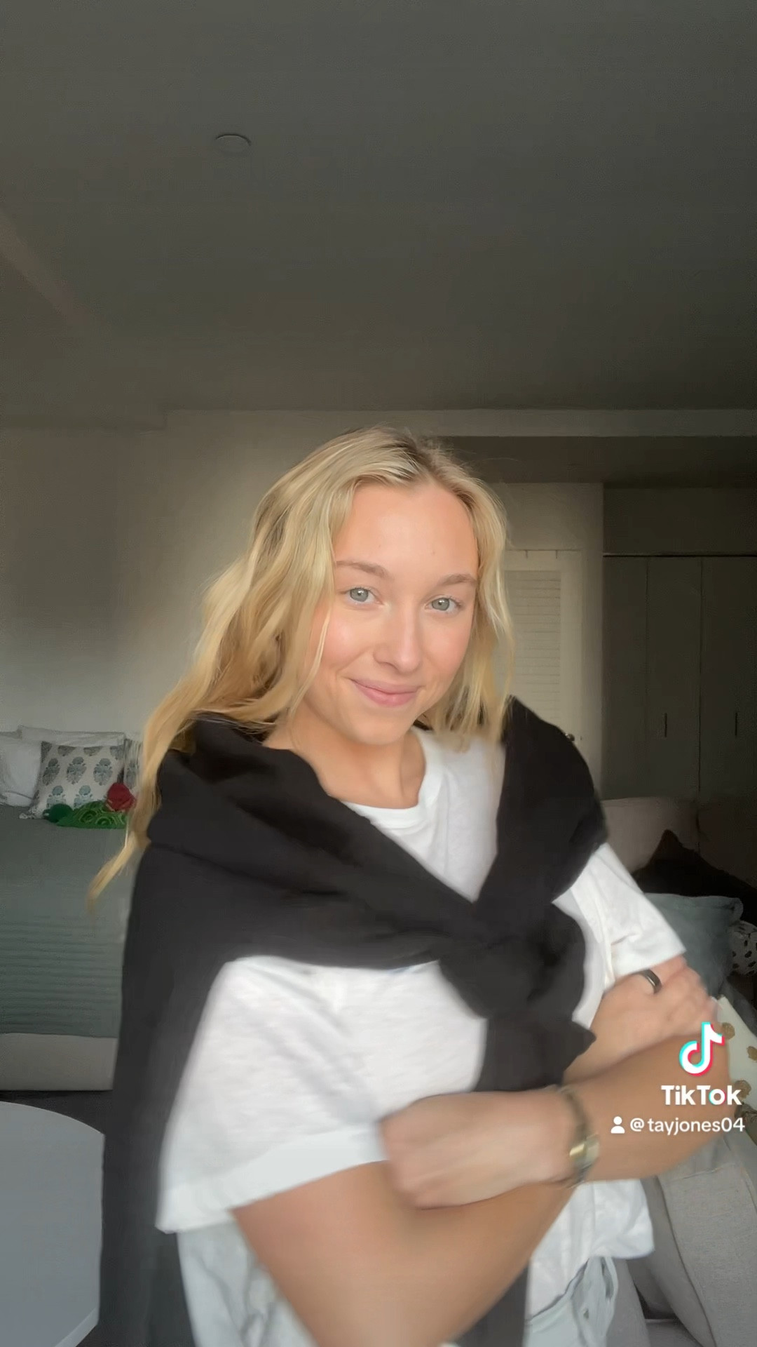 easy ootd for fall in the office or going to dinner! 

#LTKVideo #LTKSeasonal #LTKShoeCrush