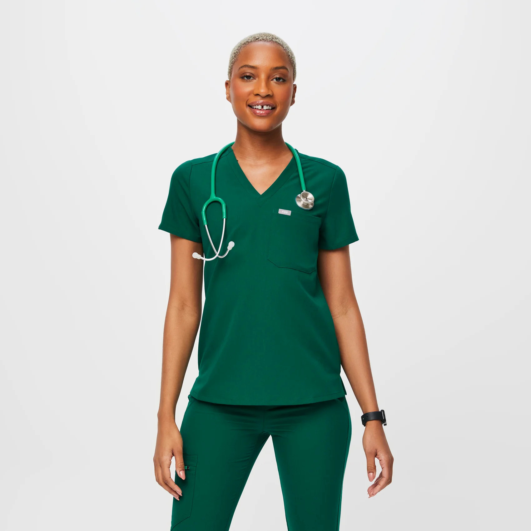 Women's Catarina One-Pocket Scrub Top - Hunter Green · FIGS | FIGS