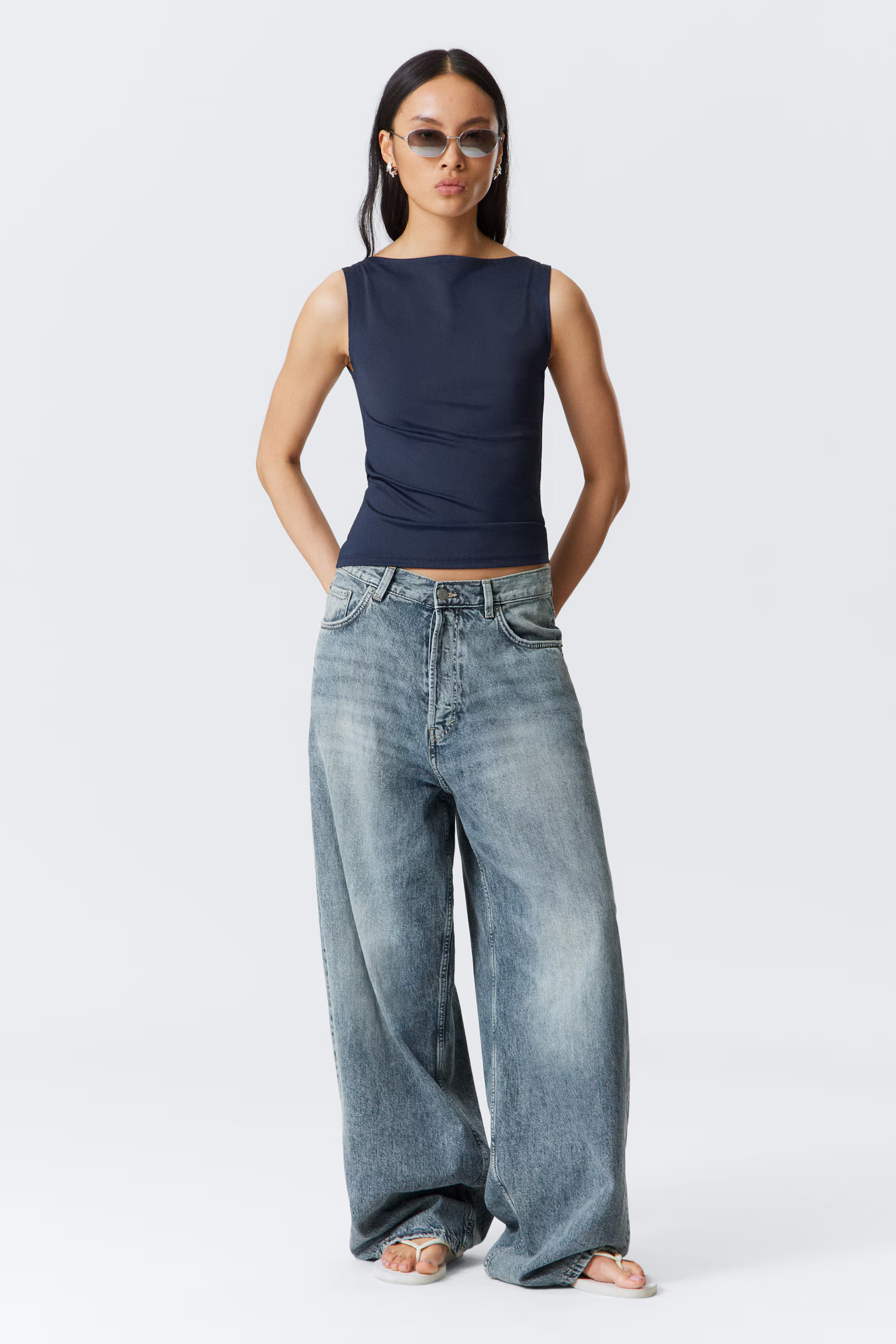 Ärmelloses Oberteil mit U-Boot-Ausschnitt Annie | H&M (DE, AT, CH, NL, FI)