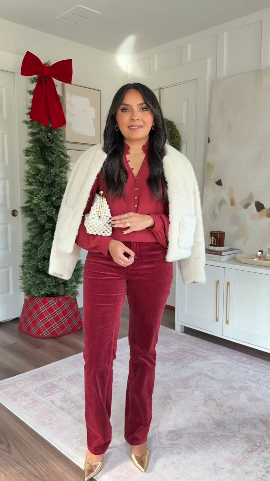 Wild currant top size xxs TTS
Natural ivory faux fur lady jacket size xxs regular - should sized up a size to button
Wild current red  marilyn velvet pants size 0 petite - I size down a size in this brand. These are currently sold out but I linked a similar option!


#LTKHoliday #LTKgrwm #LTKPetite
