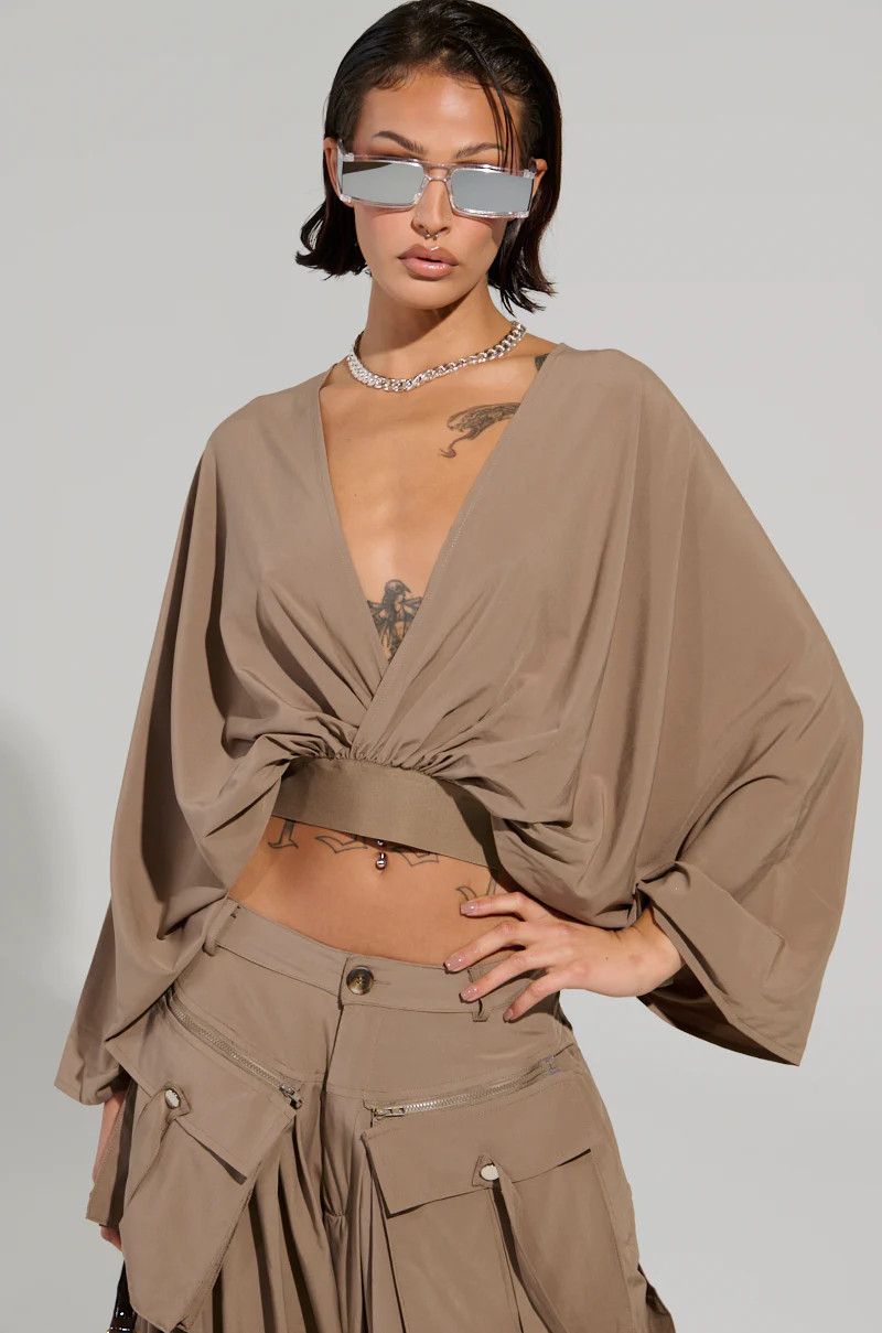 AKIRA Talk About Me Blouse | Brown | Size 1X | AKIRA