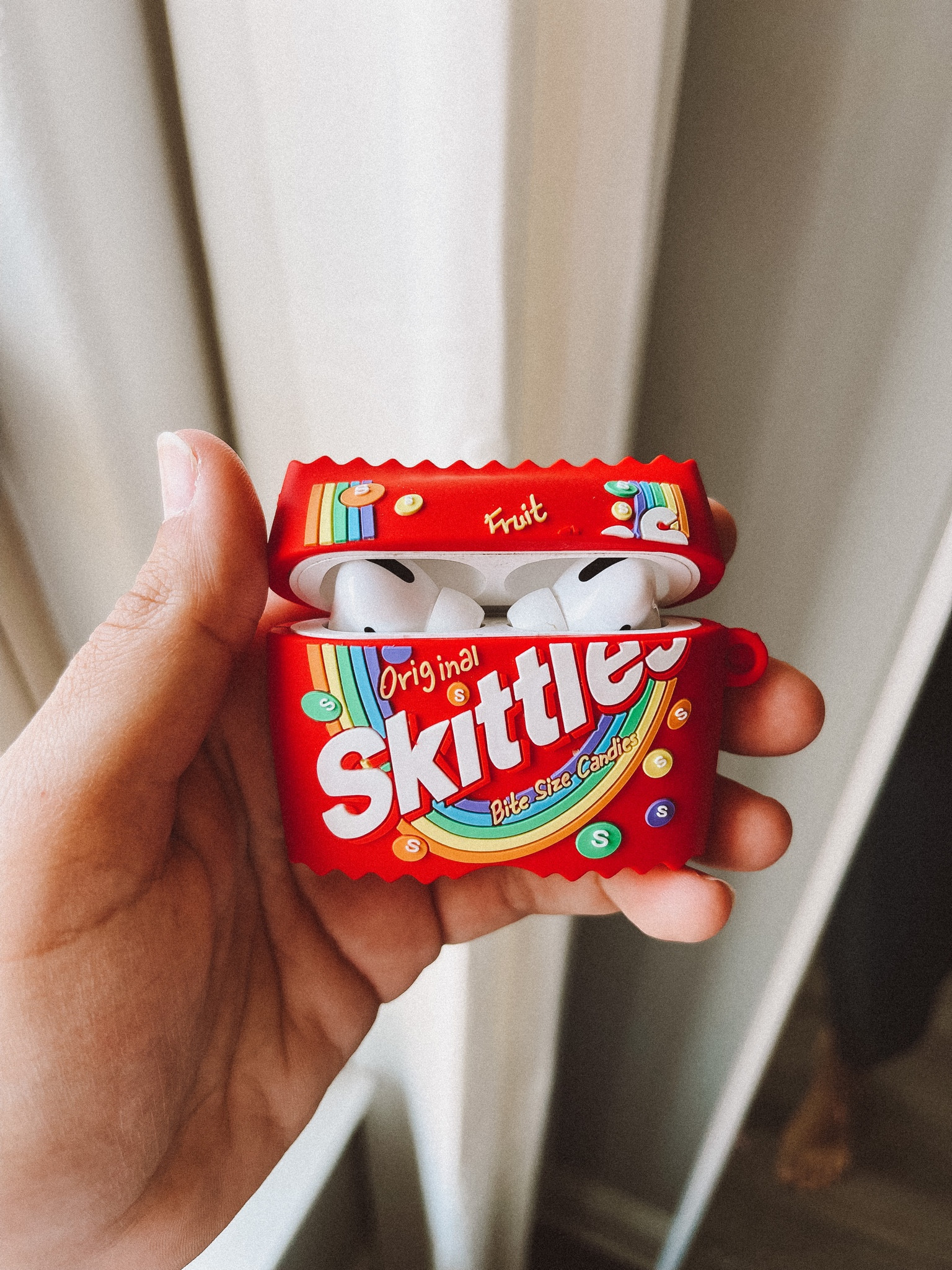 AirPods Pro cases 🌈✨

Apple products, Bluetooth headphone, airpods, headphones, skittles, silicone case, iPhone case, amazon finds, birthday gift, gym accessories, Walmart finds, travel must haves, airplane must haves, road trip favorites, travel favorites, kids iPhone case, kids travel finds

#LTKmens #LTKtravel #LTKGiftGuide