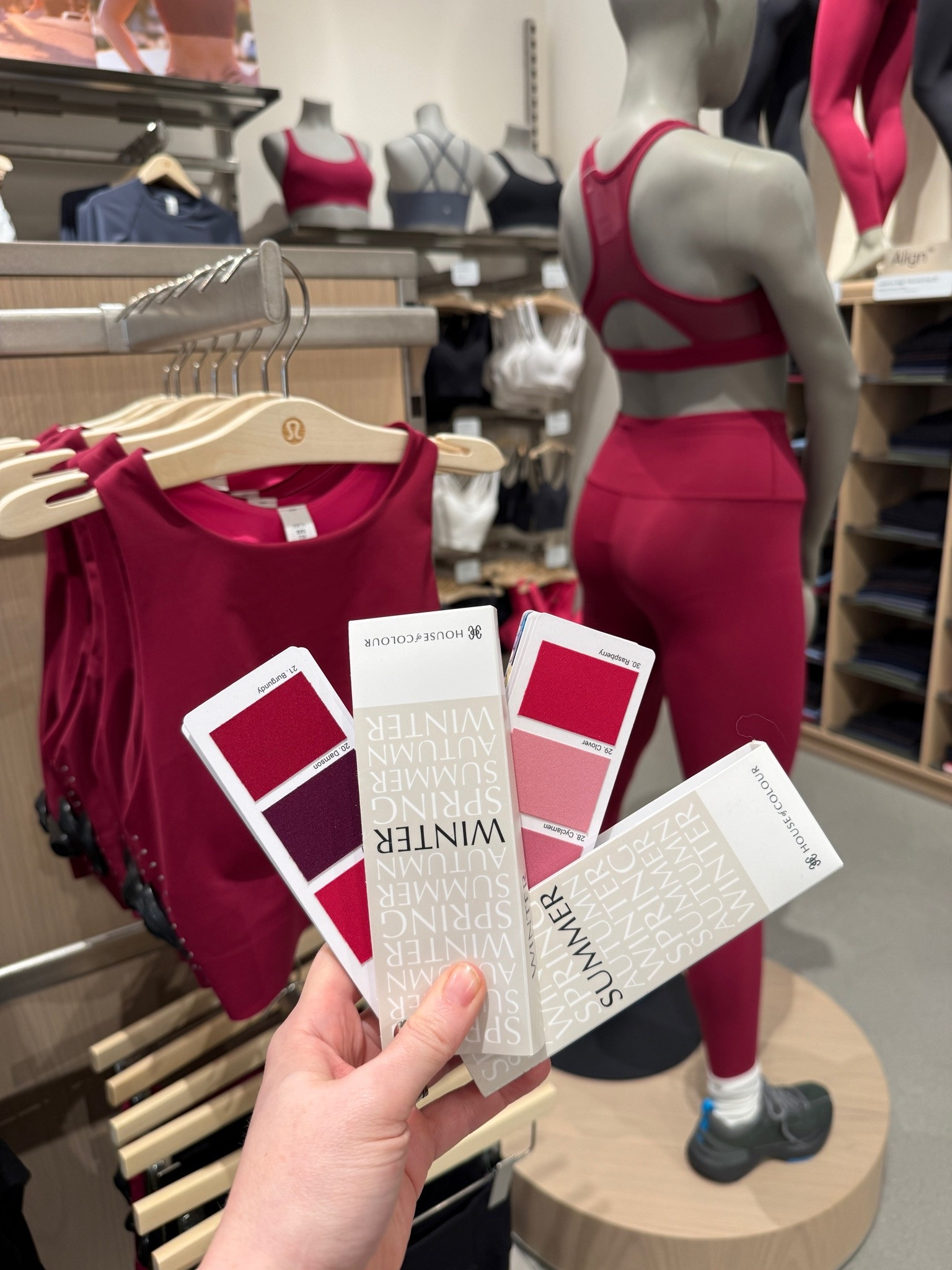 This gorgeous Lululemon color sits in between summer and winter. #hocsummer #hocwinter

#LTKfoodie