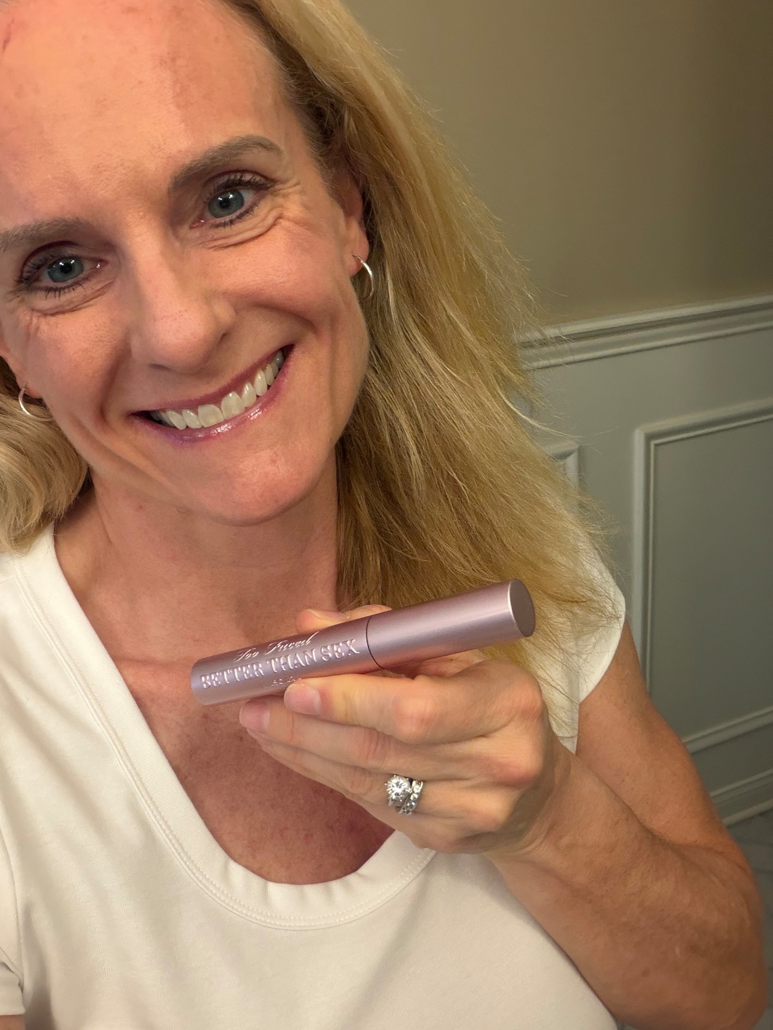 Saving all my favorite products for you!! This mascara is my FAV!! #solesurvivorstyle #myfavproducts

#LTKBeauty #LTKOver40