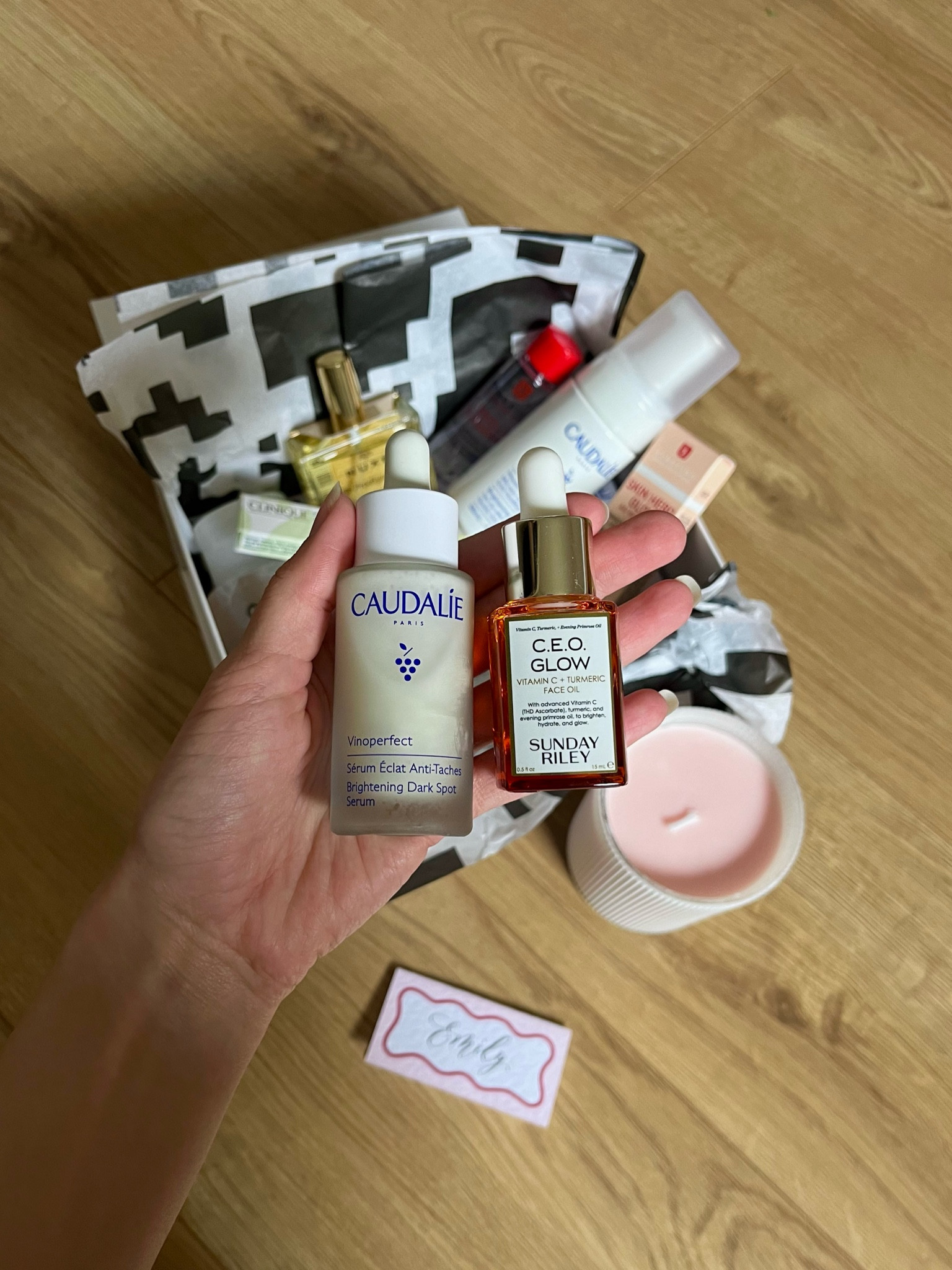 Skincare, spring skincare, skincare you need, blemish rescue, brightening serum, face oil, glow, skin glow, glass skin, hydrate, glow, brighten, spring skin, spring skincare


#LTKbeauty #LTKeurope