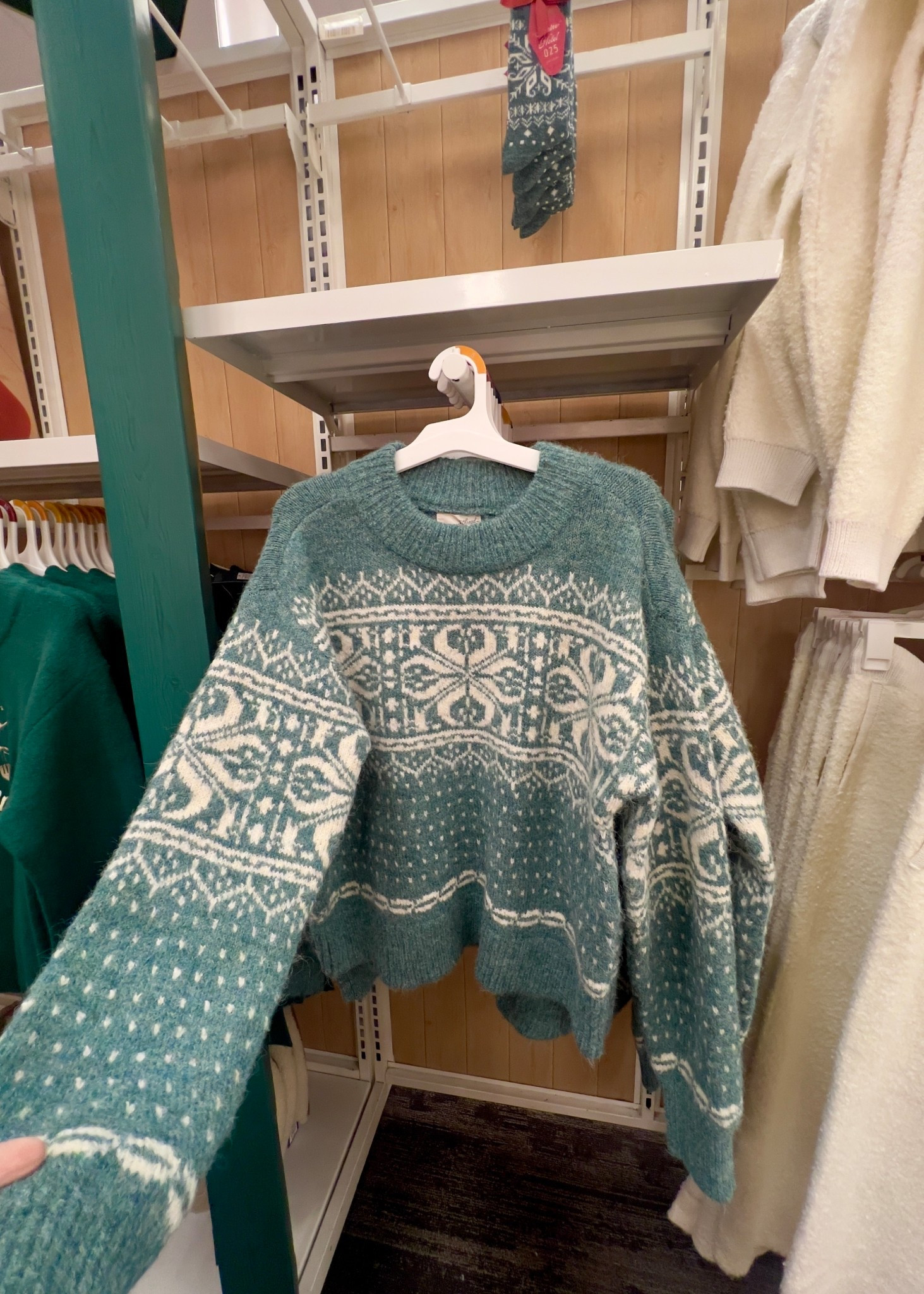 Women's Alpine Crewneck Pullover Sweater - Universal Thread™ Green Snowflakes

#LTKStyleTip #LTKHoliday #LTKSeasonal