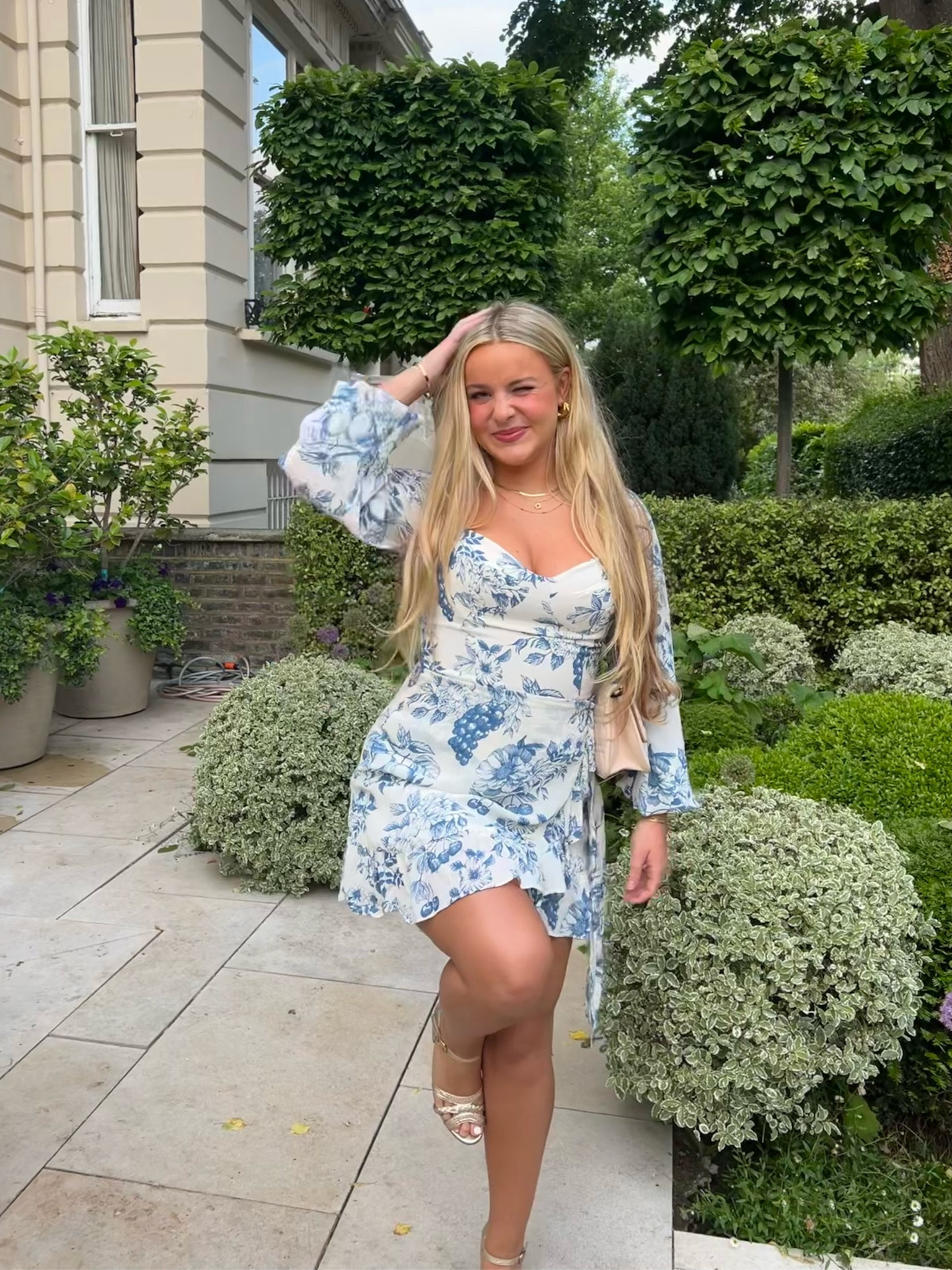 Blue and white pattern summer dress, sweetheart neckline, bell sleeves, long sleeve, good quality and lasts so well had this for 2 years and it’s as good as new 🫶 can’t find exact thing so linking pattern (Corsica) and similar styles

#LTKwedding #LTKtravel
