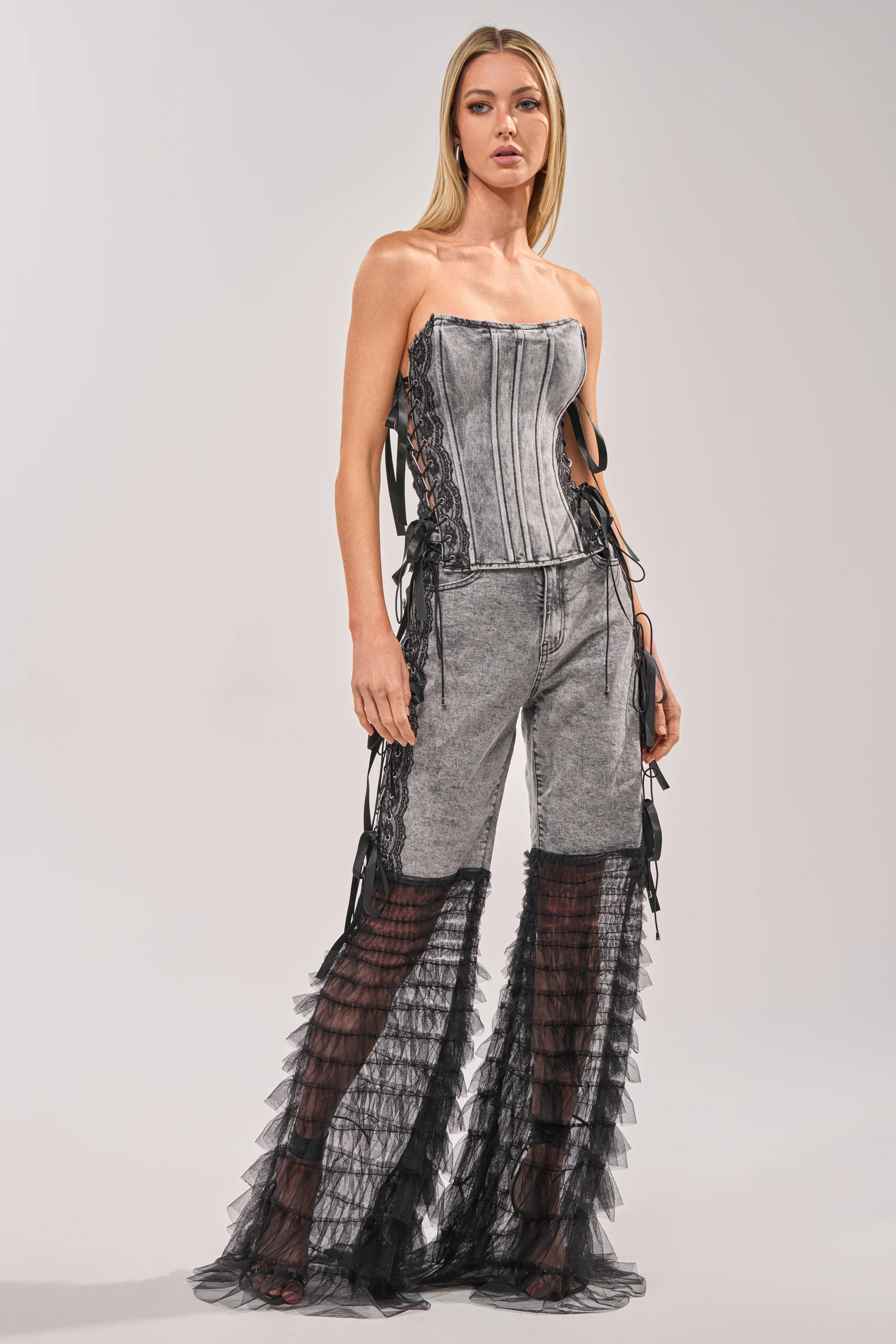 TICKED AND TIED LACE DETAIL FLARE DENIM | AKIRA