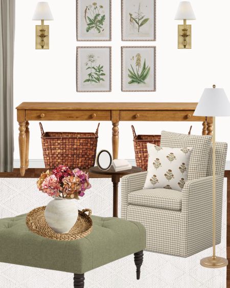 Traditional living room design

Cozy New England family room

#LTKhome
