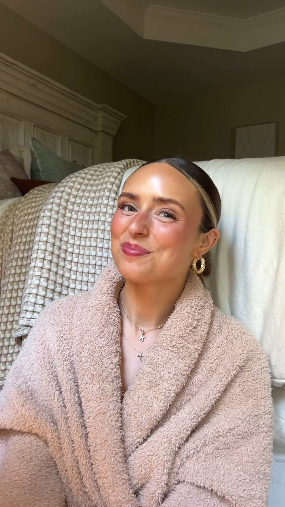 Everyday makeup that lasts all day, even through a sweaty workout👏✨

Kosas, Makeup by Mario, Saie, Rhode, Sacheu 

#LTKStyleTip #LTKFindsUnder50 #LTKBeauty