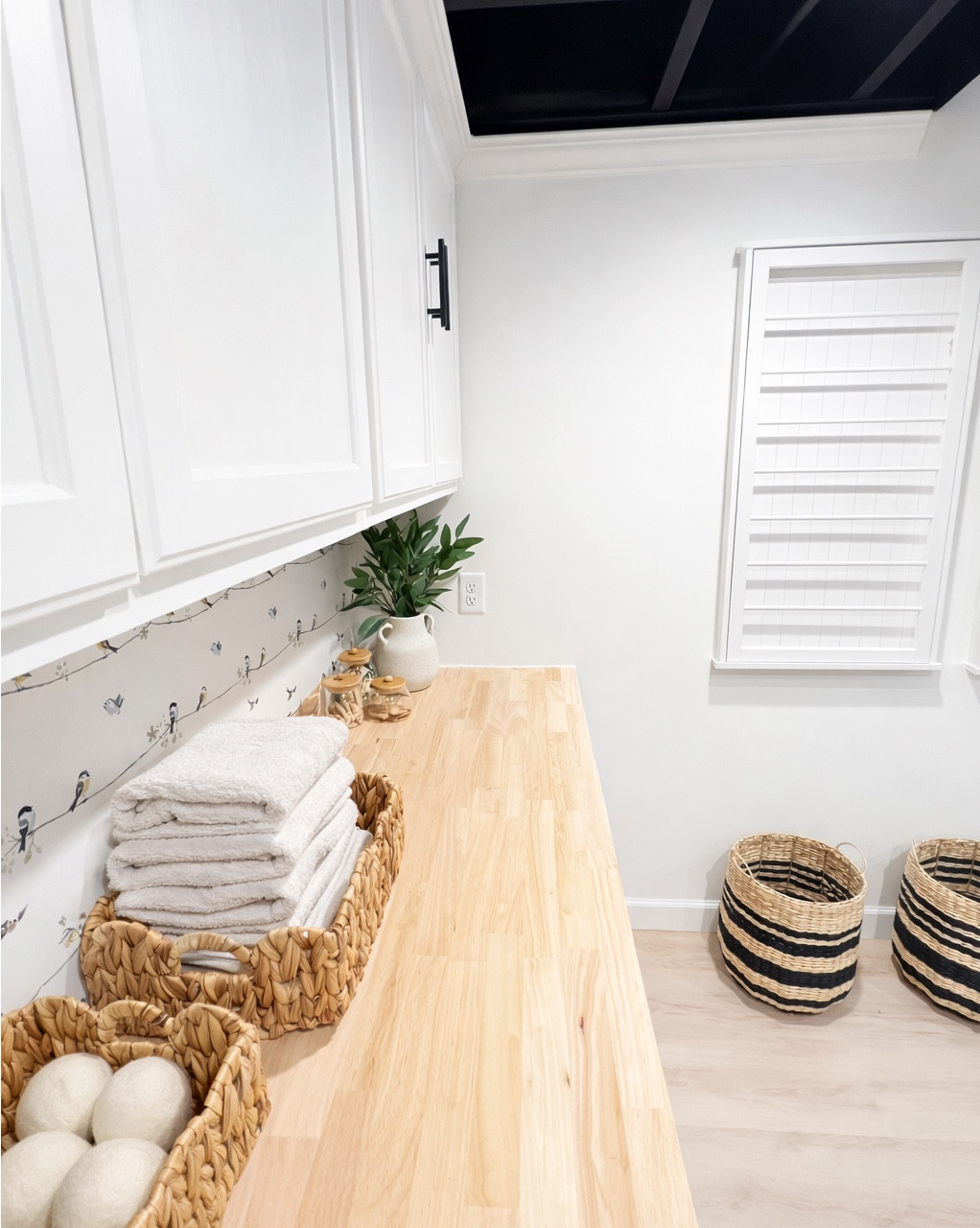 Organized laundry rooms reduce mental clutter

Home organization experts say tidy utility spaces can reduce daily stress, because laundry is one of the most repeated household tasks. #laundryorganization

#LTKmomlife #LTKdayinmylife #LTKHome