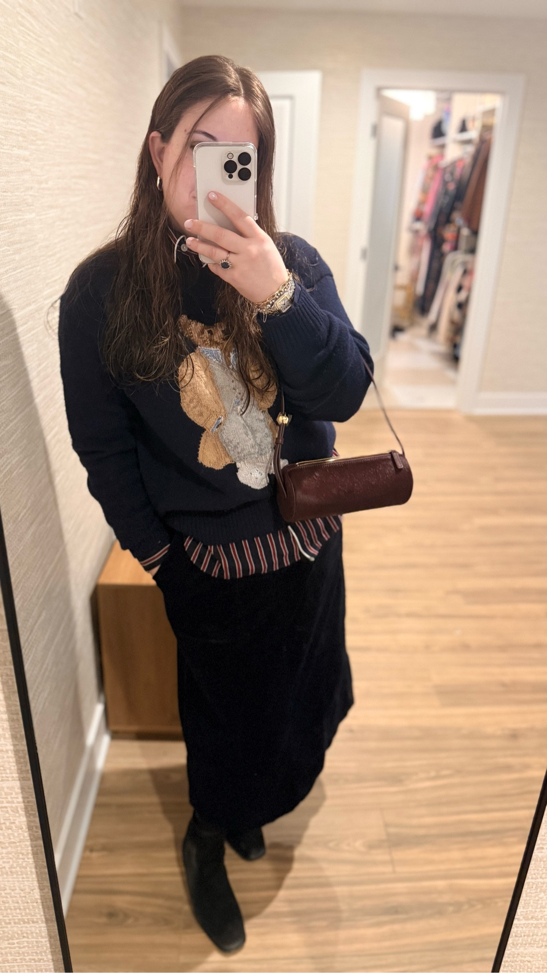 Preppy and cozy for the city 🌆 going in for some jewelry repairs and maybe some shopping 🛍️🤷‍♀️

#LTKootd #LTKdayinmylife #LTKHoliday