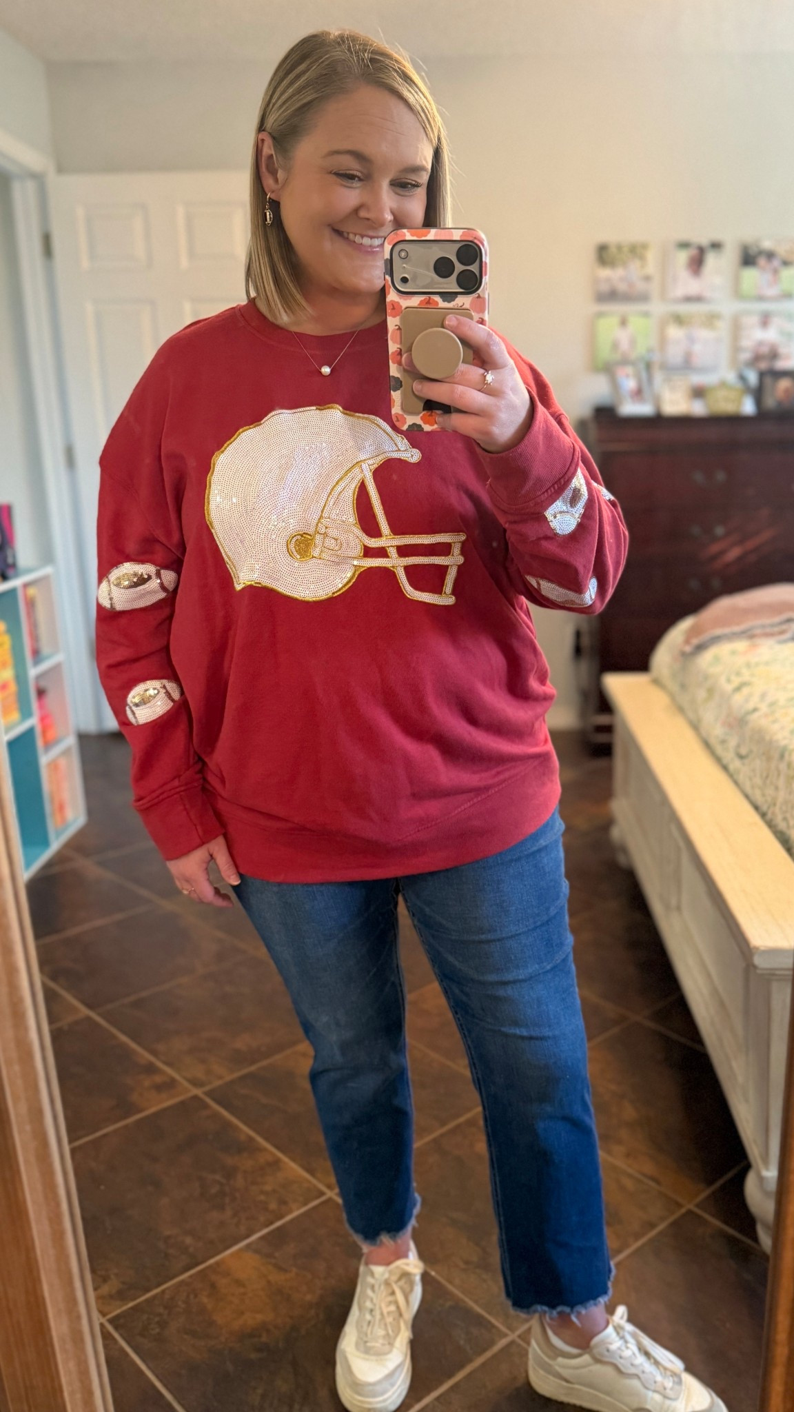 Game day, but make it sparkly! ✨

#LTKStyleTip #LTKSeasonal #LTKMidsize