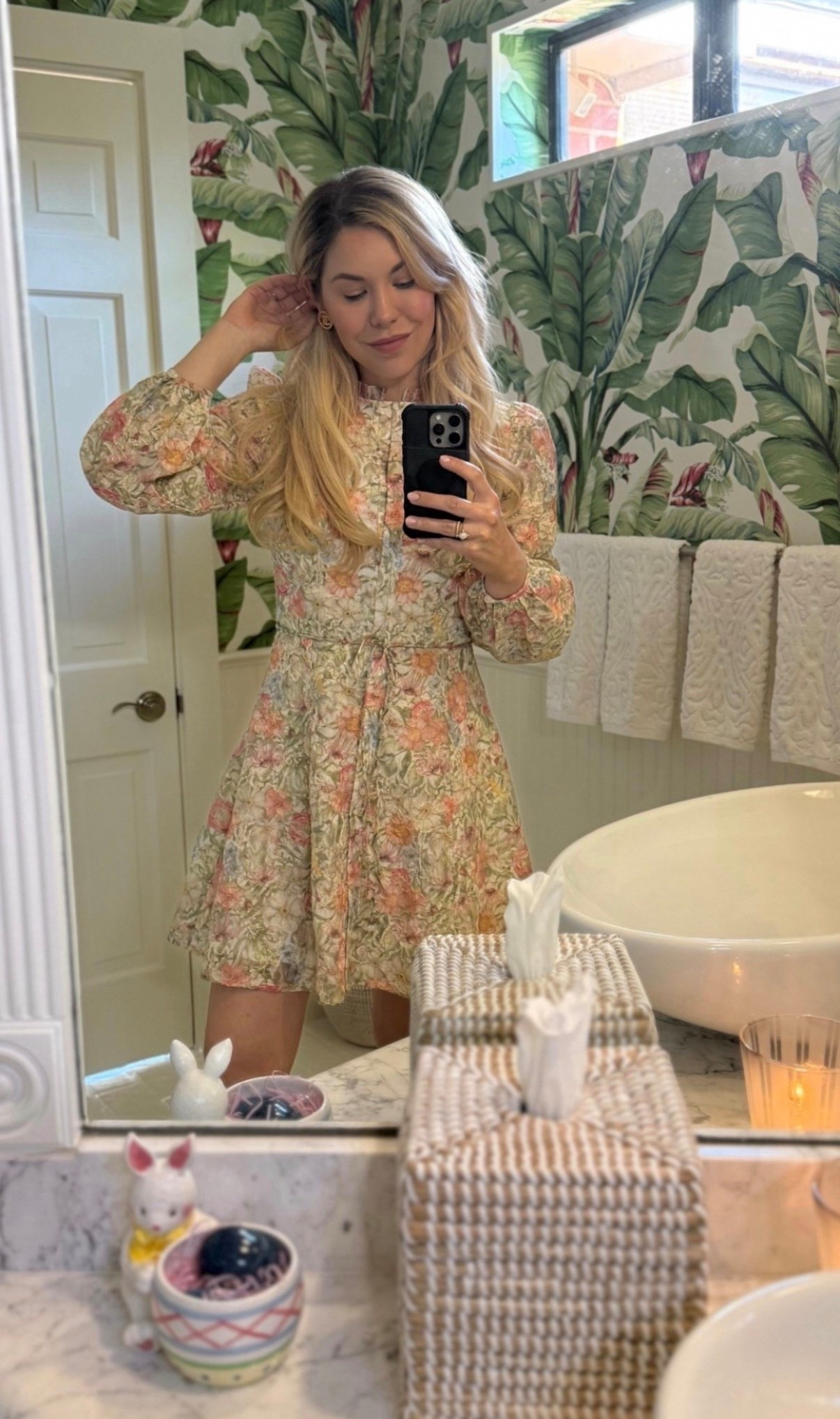 My favorite dresses!

Date night Dress
Spring Dress
Summer Dress
Cocktail Dress
Black Dress 