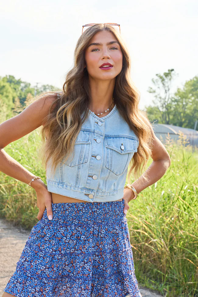 Anna Light Wash Denim Vest | Pink Lily