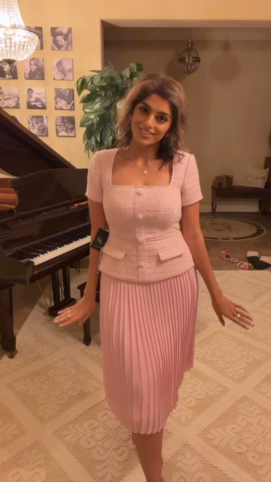 Chanel vibes dress
Pink tweed top and pleated skirt one piece dress
Wearing size 6
#chaneldress #tweedtop #pleateddress #chanelonabudget

#LTKStyleTip