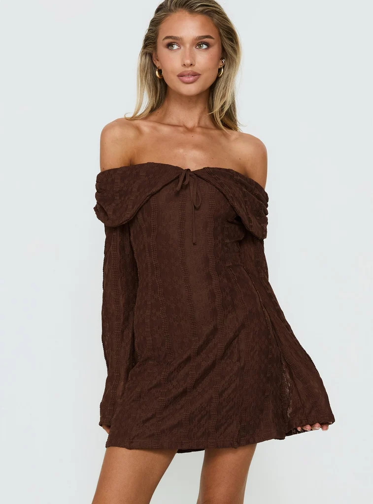 Colettie Long Sleeve Mini Dress Chocolate | Princess Polly US