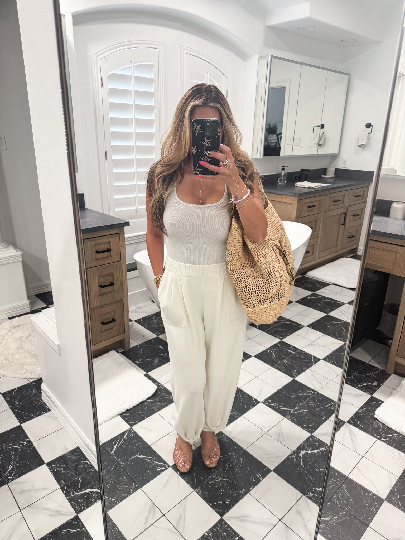 Simple and comfy🤍
Top: Medium
Pants: Small
Sandals: 7

#LTKmomlife #LTKdayinmylife #LTKgrwm
