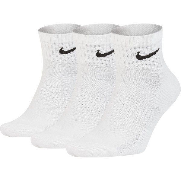 Nike Everyday Cushioned Ankle Scoks - 3 Pack | Scheels
