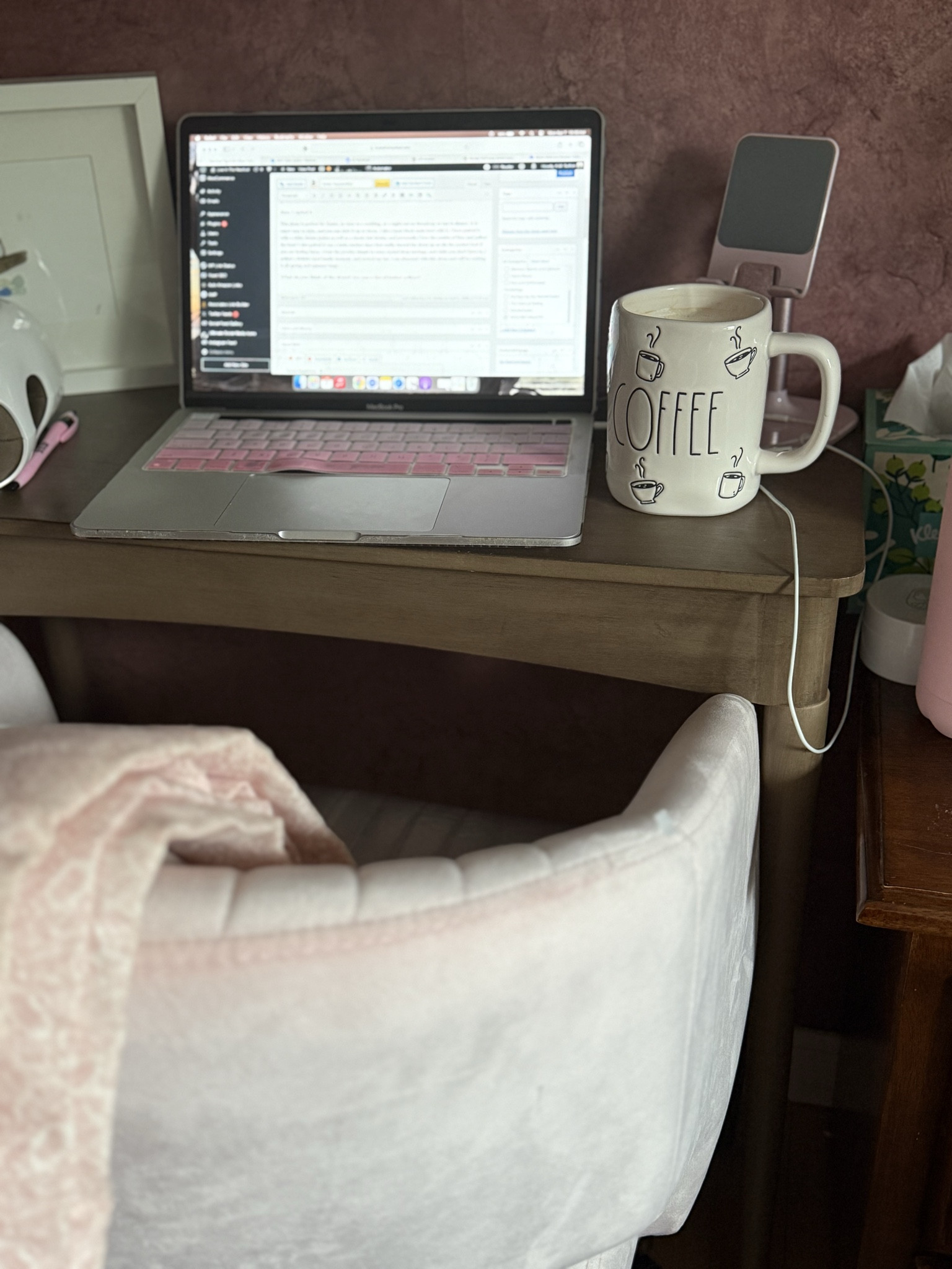 My home office. I love this chair it is so comfy. 

#LTKdayinmylife #LTKHome #LTKPetite