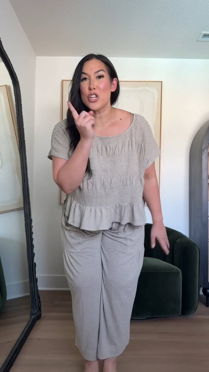 mid size summer outfit! 

ootd, outfit, outfit inspo, comfy outfit, easy outfit, casual date outfit, midsize fashion, summer outfit

#LTKootd #LTKgrwm #LTKSeasonal