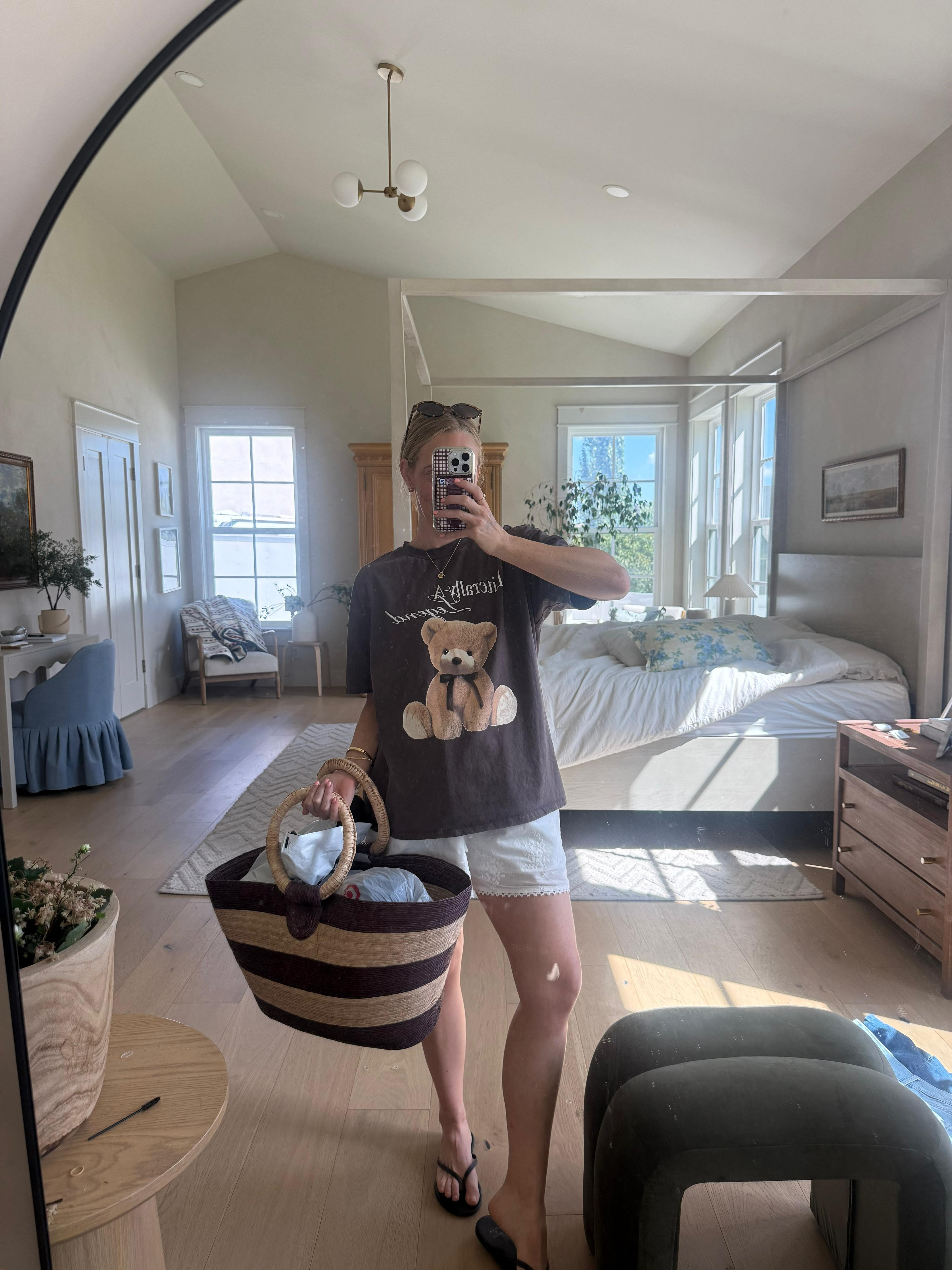 Perfect errand outfit, I have so many to run today! 

 #LTKdayinmylife #LTKHome