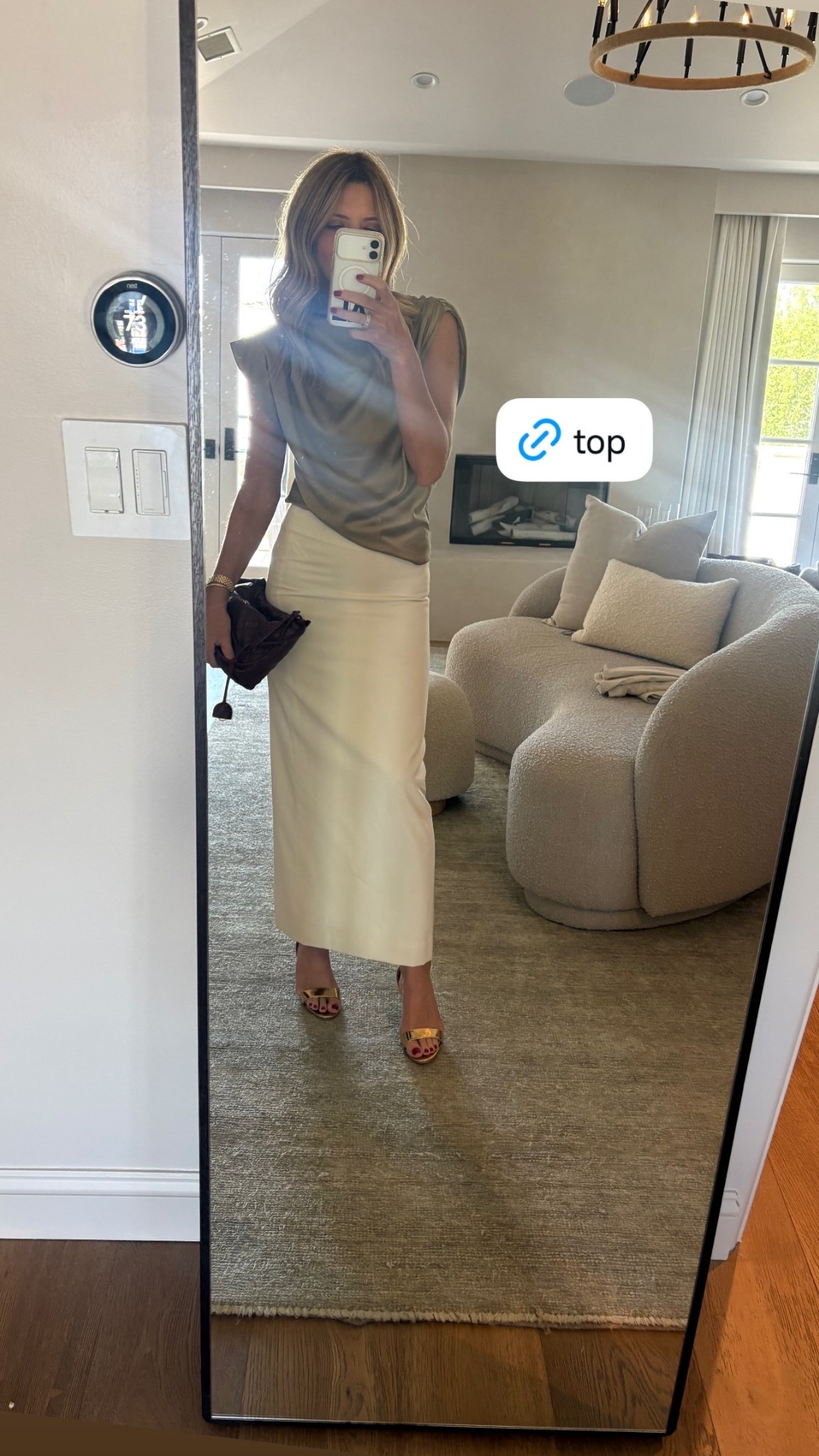 My entire outfit is linked! Flatteringg top, wool maxi skirt, and a gold heel. ✨

#LTKootd #LTKgrwm #LTKWorkwear