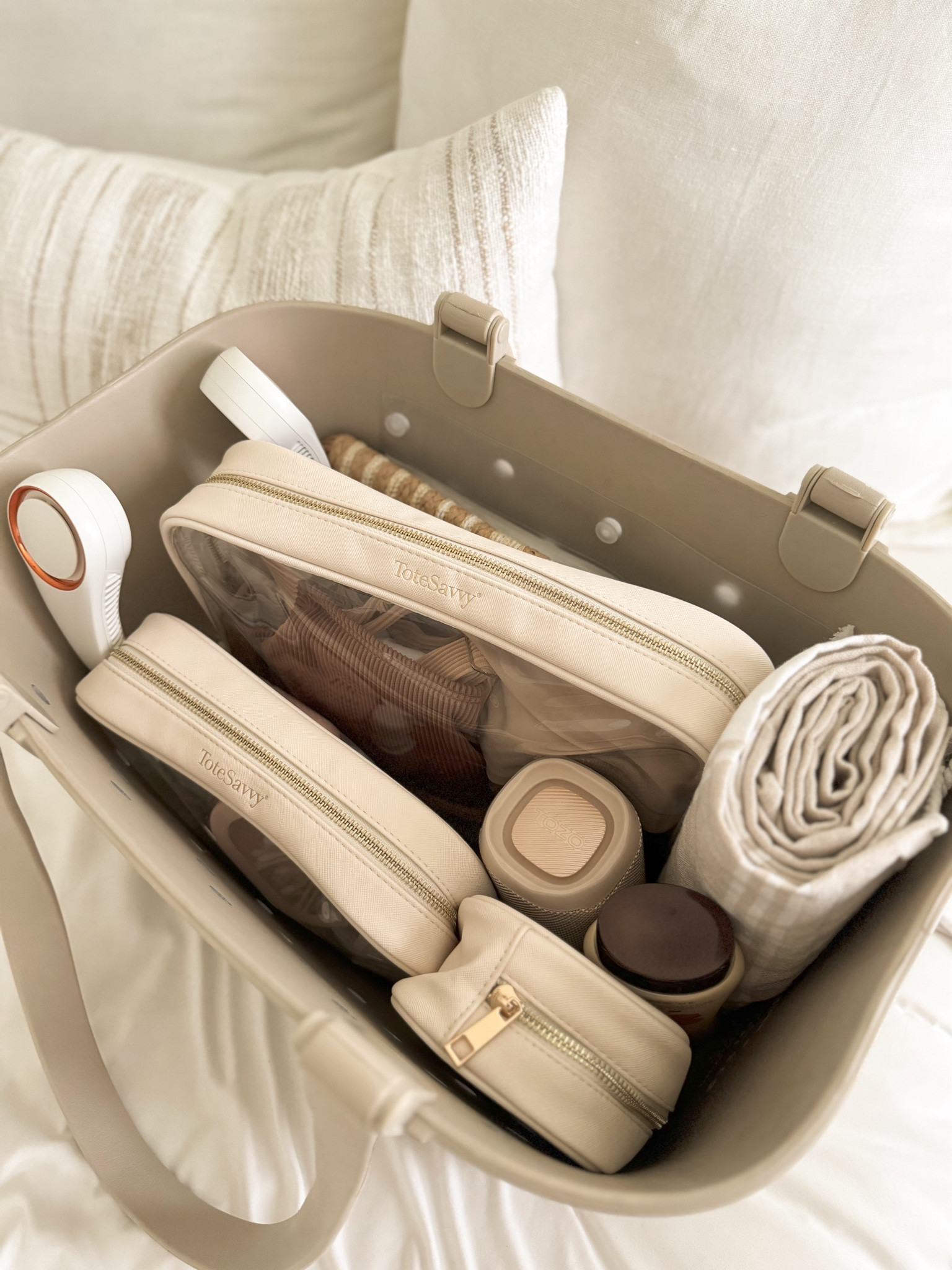 Packing my overnight beach tote ☀️⛱️ Post Links 1/2 🫶🏼

I added in a few of my favorite new swimsuits and cover-up from @sheinofficial 💗

💗Use my code: SW24jones for an additional 15% off your SHEIN purchase. 🫶🏼

✨Items featured✨
🤎Color Block Two-Piece: 29576518
✨Neutral Ombre One-Piece: 27891586
🤍Tan Cover-Up: 27687272
🥰Beauty Sponges: 19739634
💗Scrunchies: 28880149
💅🏼French Mani: 17348429
🤎Silicone Sponge Holder: 26922438
✈️Travel Container Essentials Set: 16173675

🔎 M49QW on SHEIN to save on swim & travel finds or M3Y2M to save on beauty & travel finds. ✨

#aclassyfashionista #SHEINPartner #sheinbikinigirls #SHEINbikini #SHEINswimwear #SHEIN #sheinbeautyfinds #saveinstyle #loveshein #SHEINforAll @shein_us #packwithme  #everydaystyle #bagorganization #favoritefinds #packingsolutions #travelorganizer #travelessentials #handbaglover  #clearpouch #clearpouches #makeupbag #toiletriesbag #whatsinmybag #asmrsounds #asmrvids #asmrsatisfying #asmrsatisfyingsounds #beachtoteessentials #beachbag


#LTKSeasonal #LTKItBag #LTKTravel