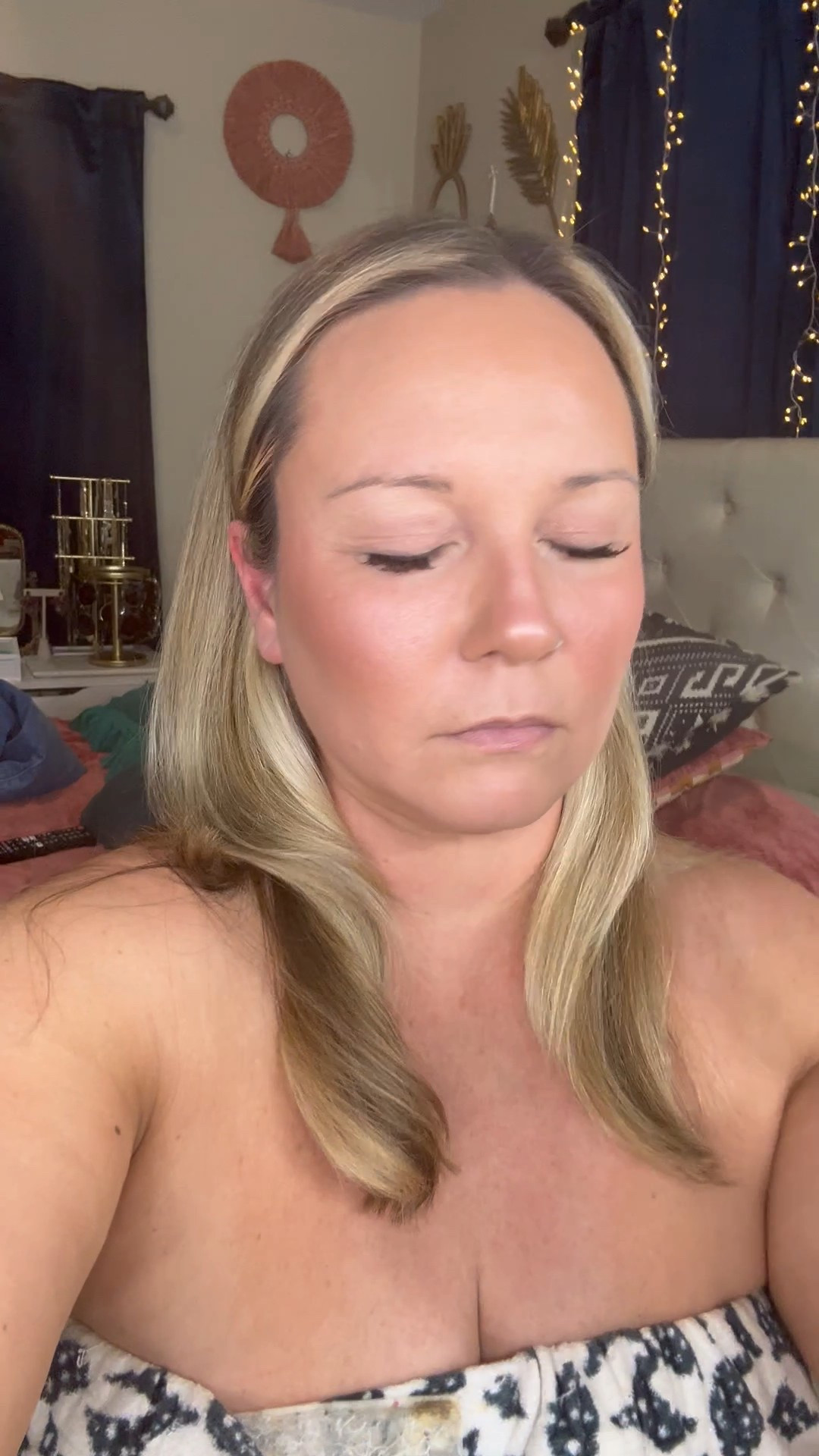 Sephora savings event ends 4/14!use code SAVEMORE for discount at checkout! 
One Size long wear setting spray 
Great for long days when you need makeup to stay put! Also great for warm hot days as well! I use this on days when I have an event, a long day of shooting content, or summer time when I may be sweating more! 
I do the travel size! 

#LTKFindsUnder50 #LTKSaleAlert #LTKBeauty