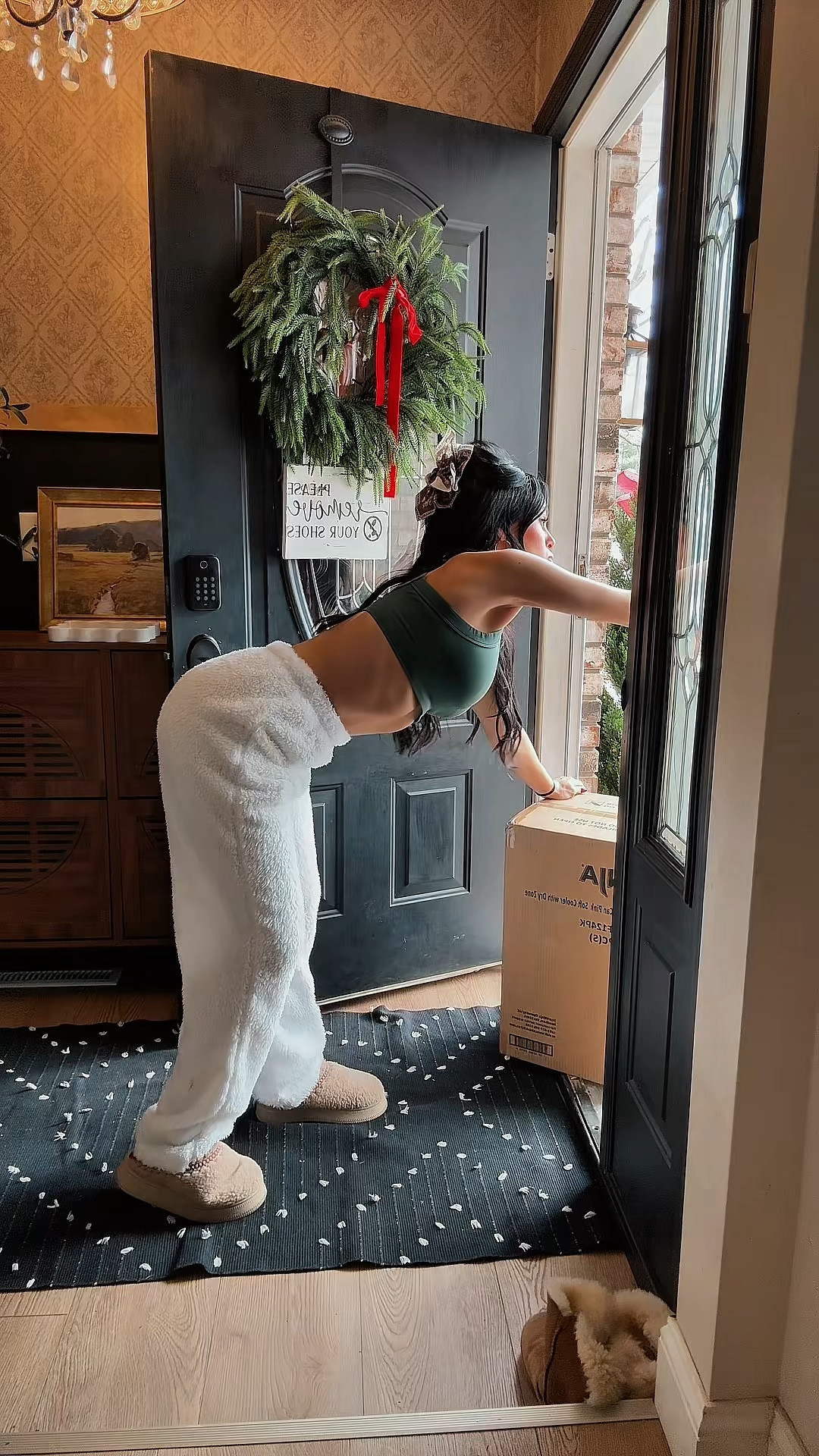 This is hands-down the coolest cooler I’ve ever owned. Backpack style, keeps everything cold for HOURS, and the dry zone is a game changer for snacks + phones.

#coolerbackpack #summeressentials #tailgatingseason #lakevibes #familydays #travelmusthaves #momlife #outdoorfinds #weekendvibes #giftideas

#LTKGiftGuide #LTKTravel #LTKHoliday