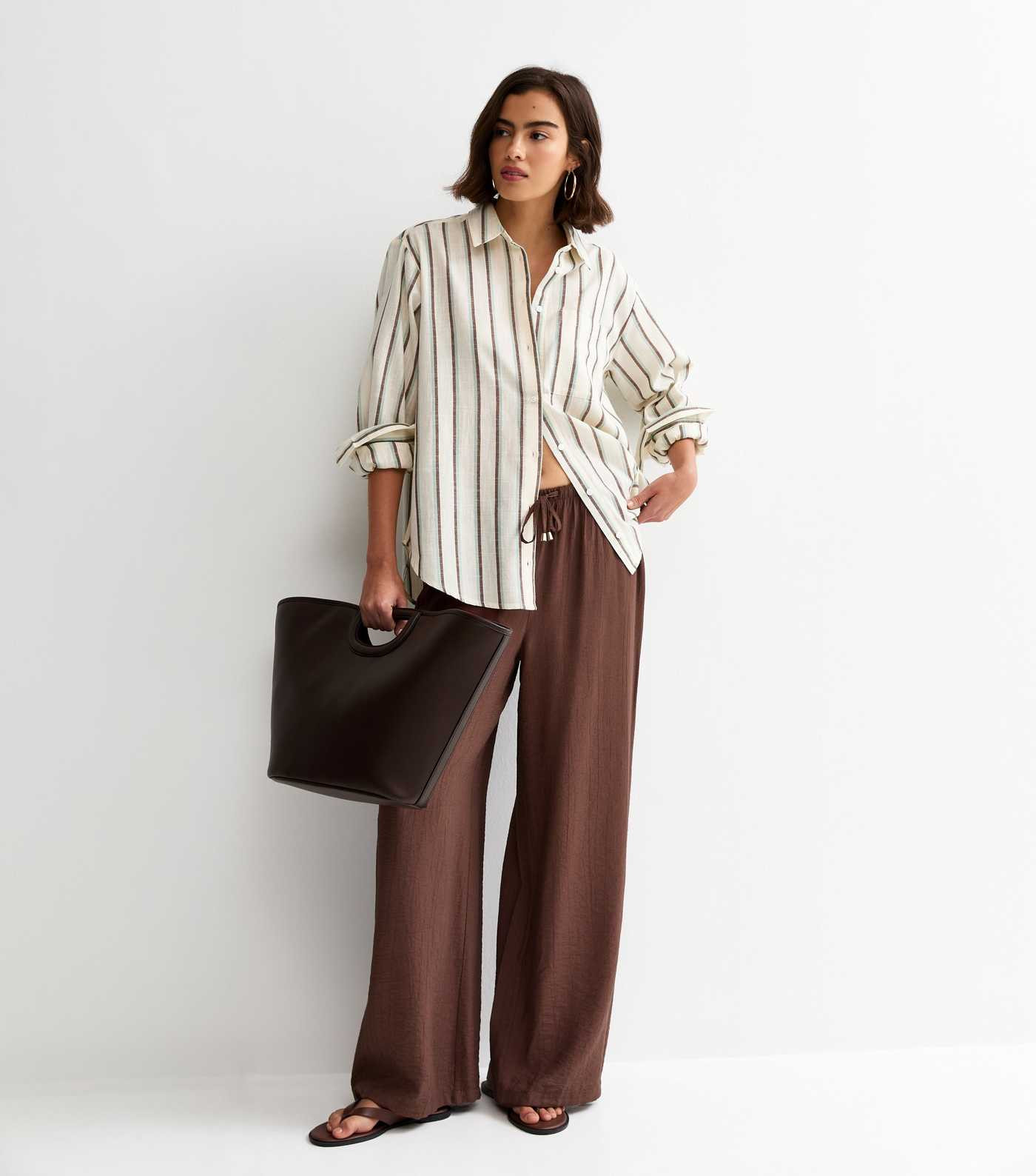 Dark Brown Crinkle Wide Leg Trousers | New Look | New Look (UK)