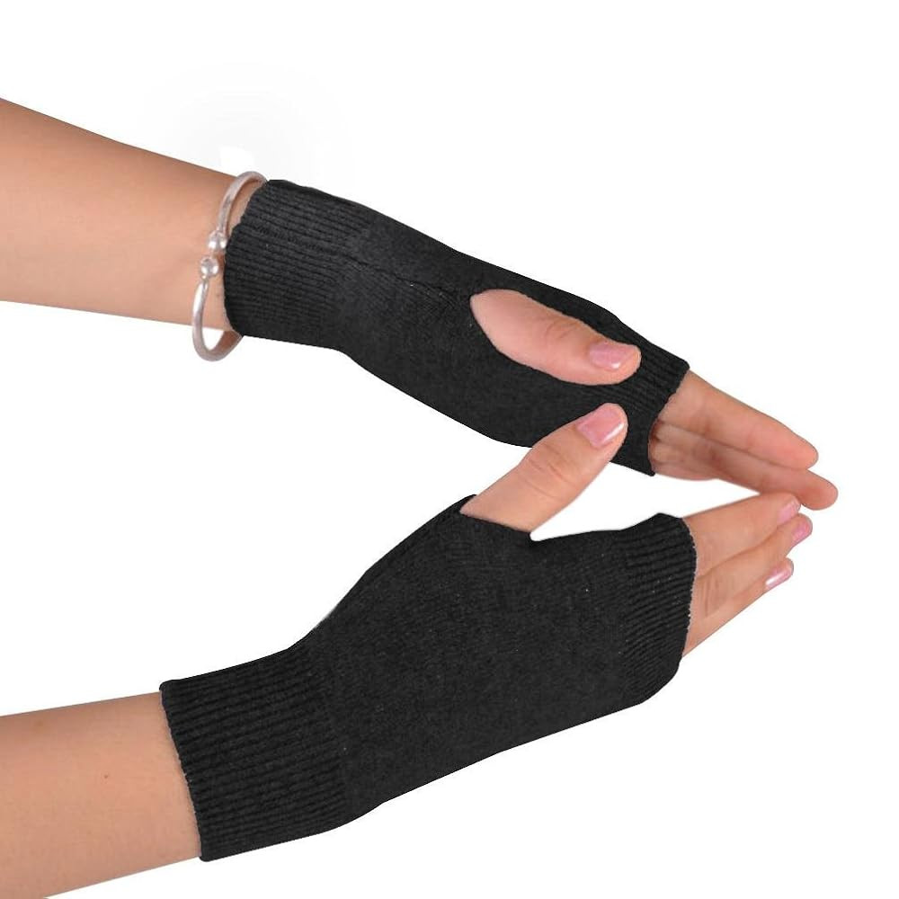 Amazon Gloves, Amazon Fingerless Gloves, Winter Style, Casual Christmas Outfit  | Amazon (US)