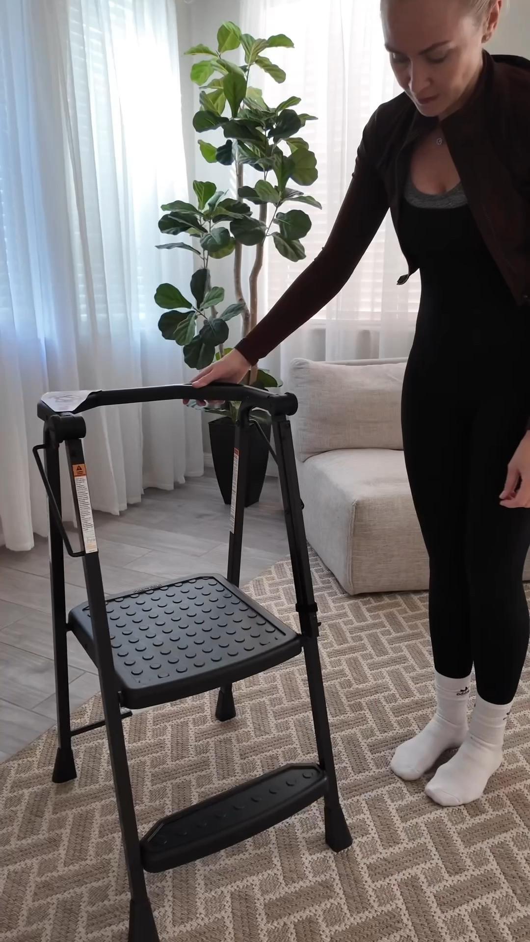 Every house should have this Folding step stool that helps to get things easier


#LTKHome #LTKU