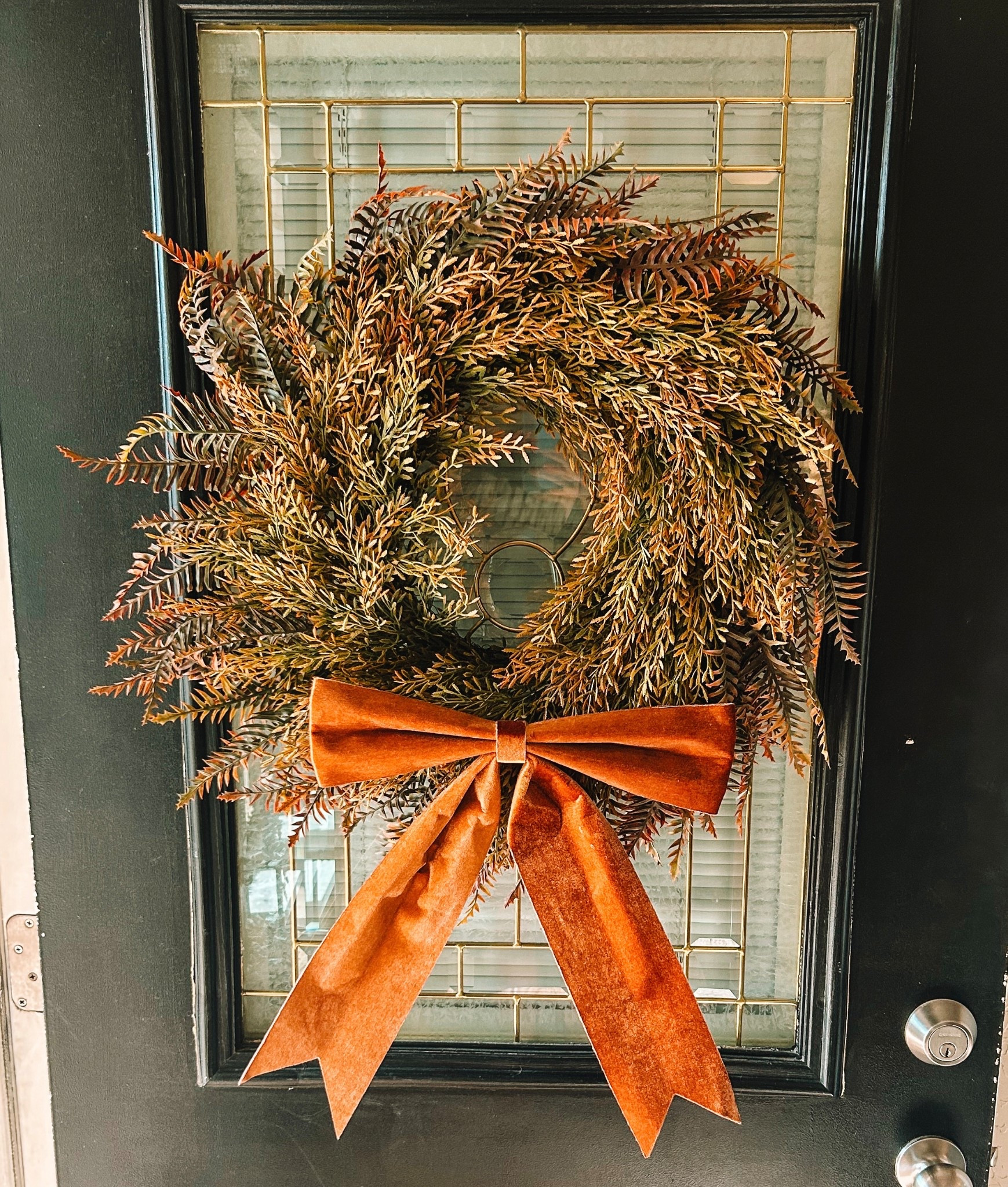 Thrilled with this Amazon fall wreath paired with this Magnolia bow that’s actually a tree topper.
Great Amazon find!