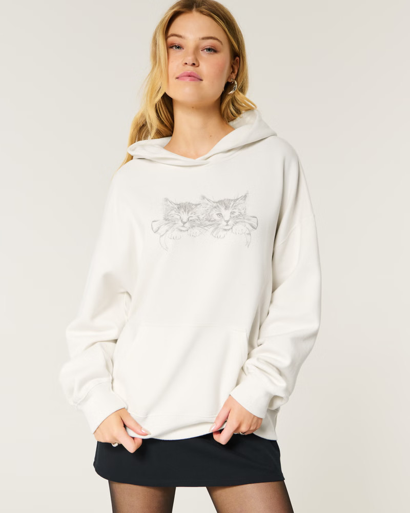 Oversized Kitten Graphic Hoodie | Hollister (US)