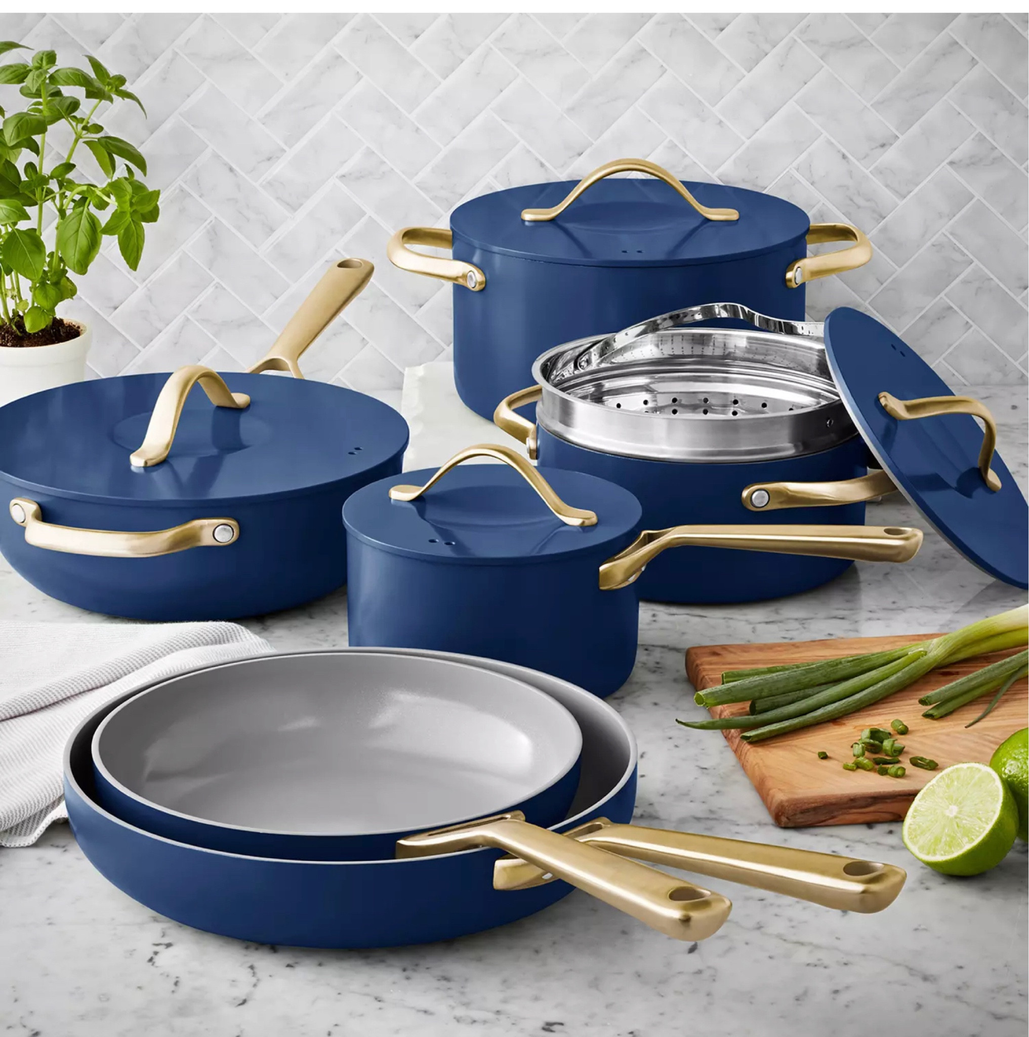 Black Friday deals for the home #blackfriday #kitchenfinds 

#LTKSeasonal #LTKGiftGuide #LTKHoliday