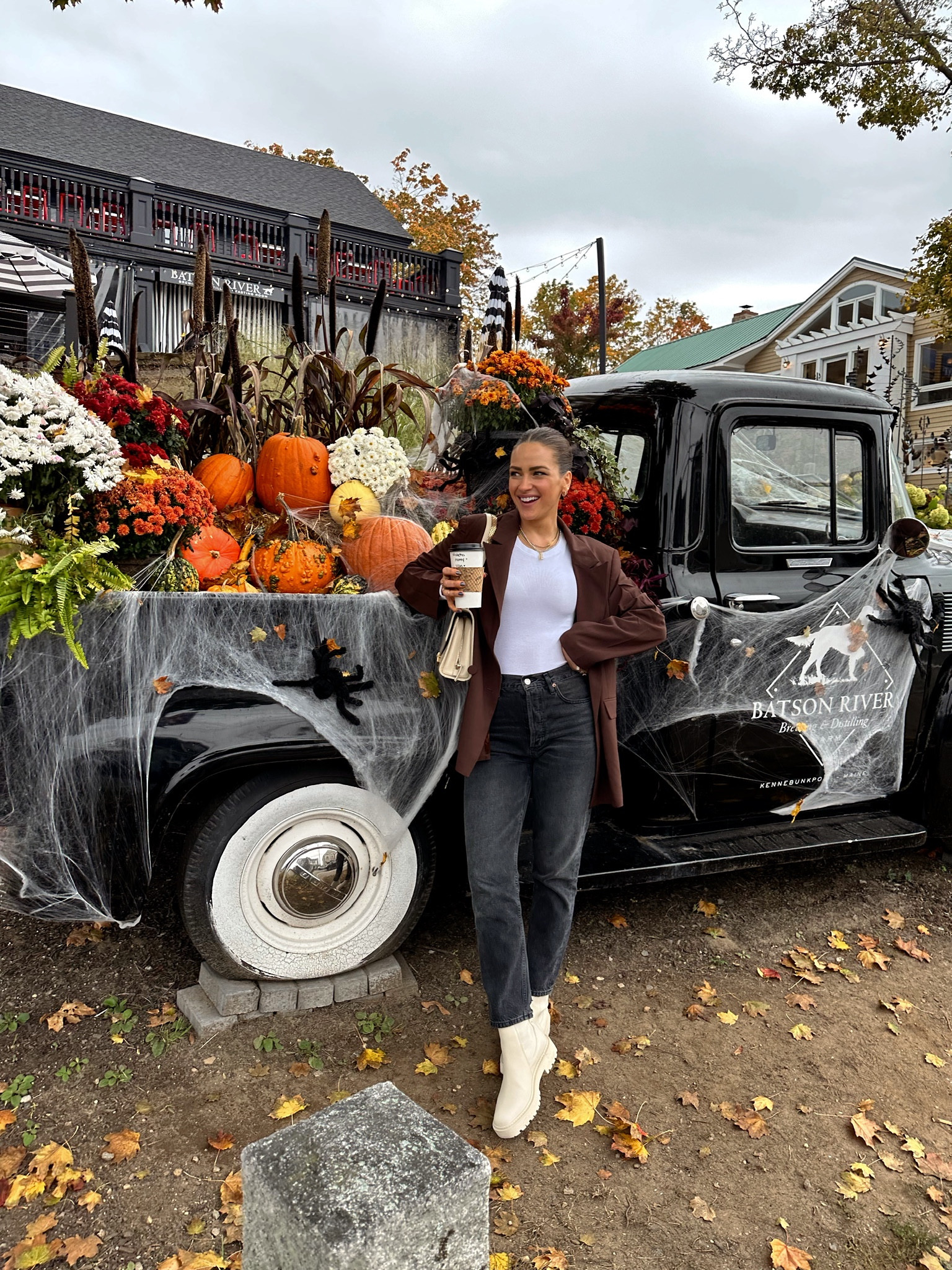 Fall ootd. This relaxed fit blazer is so good. Love the deep chocolate brown color! Wearing a size XS. My bodysuit is a size XS & is long torso approved. I sized up one in the jeans for a relaxed fit. My boots fit TTS.