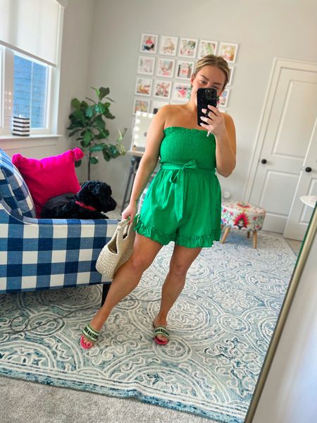 How cute is this romper?! Comes and lots of colors, but I am obsessed with the green! 

Romper, strapless, romper, beach, romper, Spring, romper, Amazon, romper, slides, beach tote

#LTKSeasonal #LTKfit #LTKstyletip