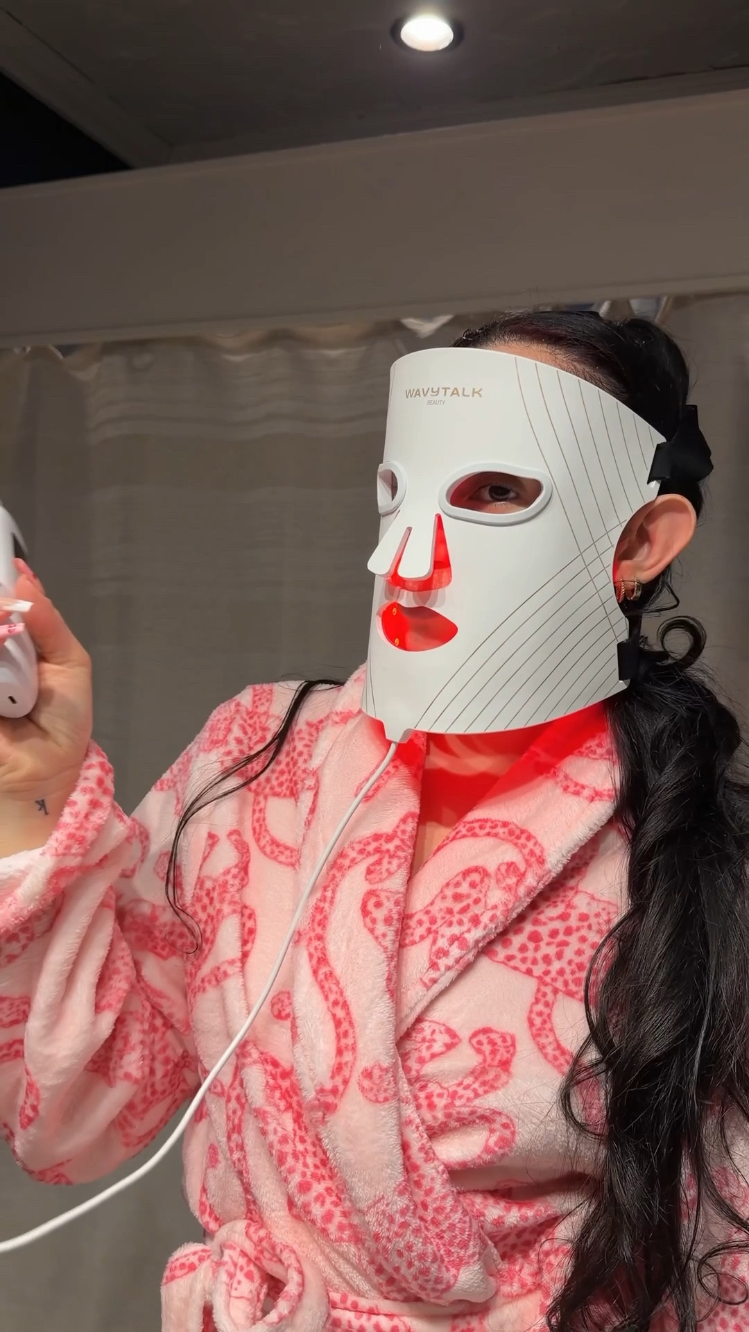 My nightly skincare reset - always need to double cleanse to get all my makeup off but tonight was an added extra of the high frequency wand and red light mask for that perfect glass skin

#LTKselfcare #LTKBeauty