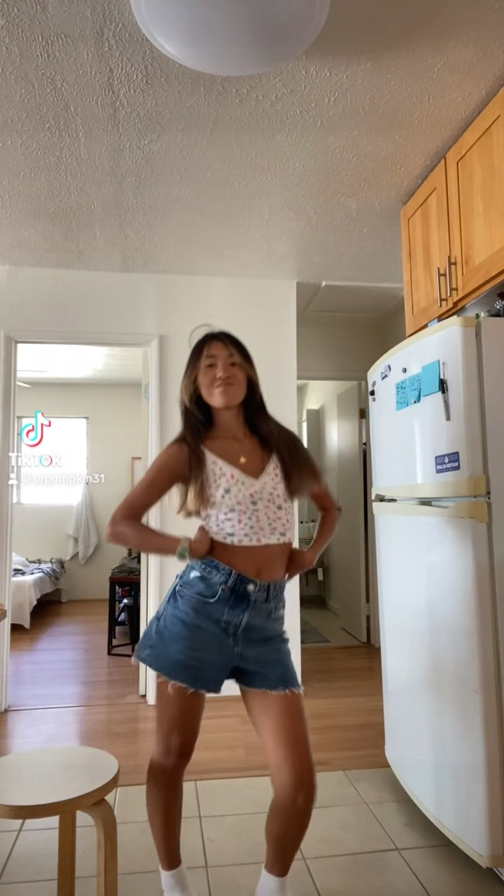 Summer fit low rise jeans outfit

#LTKfindsunder100 #LTKfindsunder50 #LTKstyletip