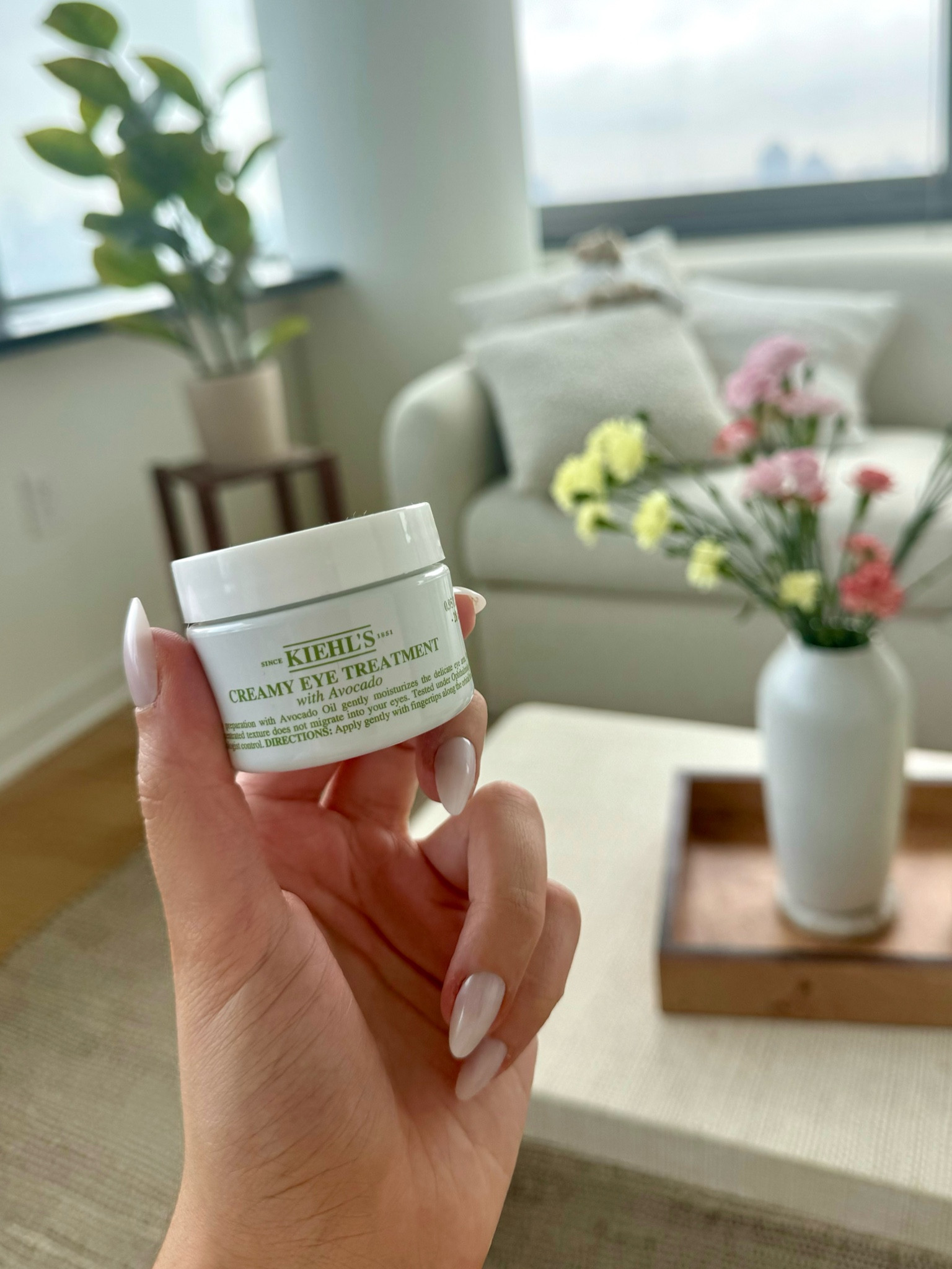 Oh this is a good one. I don’t use eye creams a ton, but love how this is making my under eyes look and feel! They look a lot more hydrated and smooth. 💖