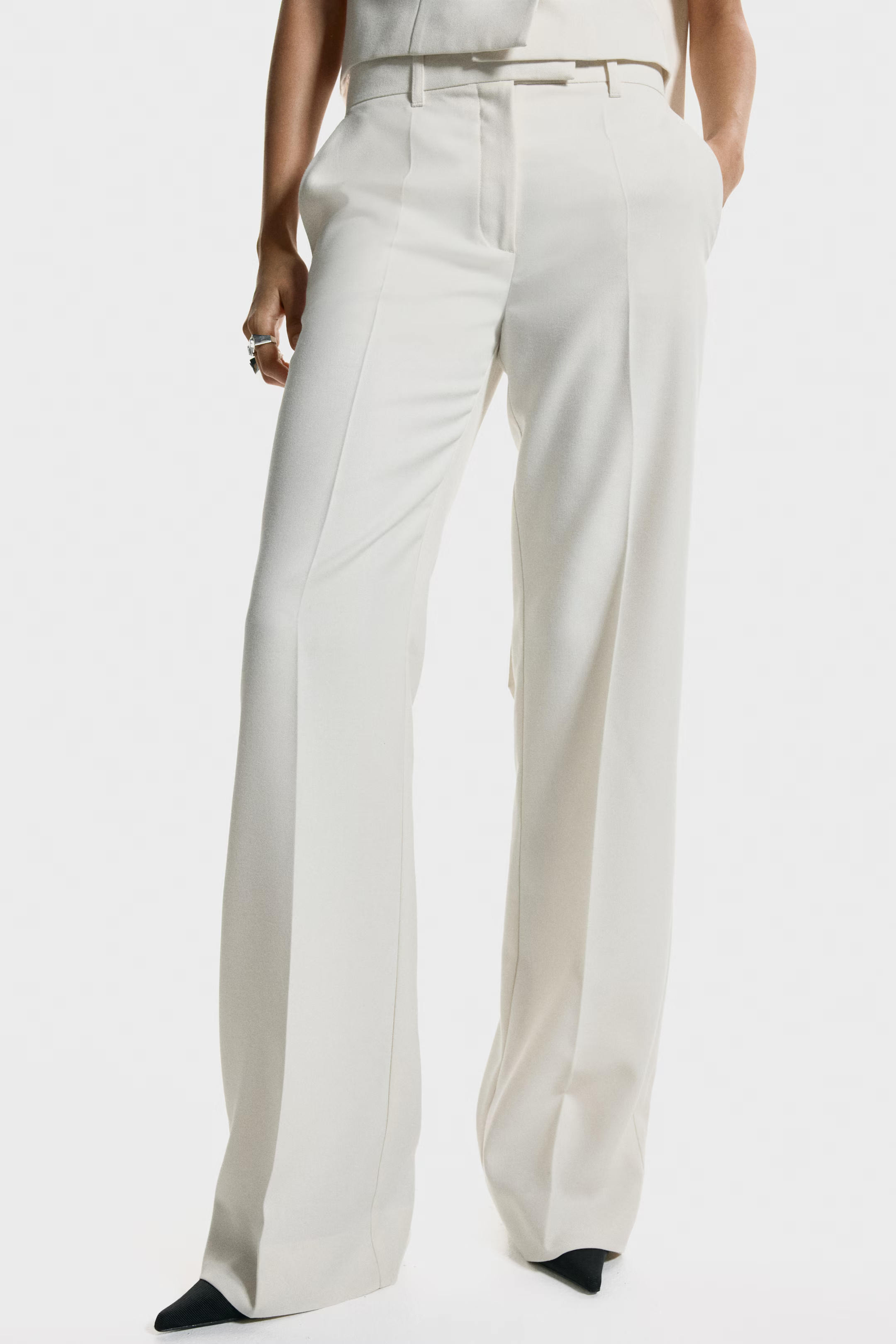 Tailored bootcut trousers | H&M (UK, MY, IN, SG, PH, TW, HK)
