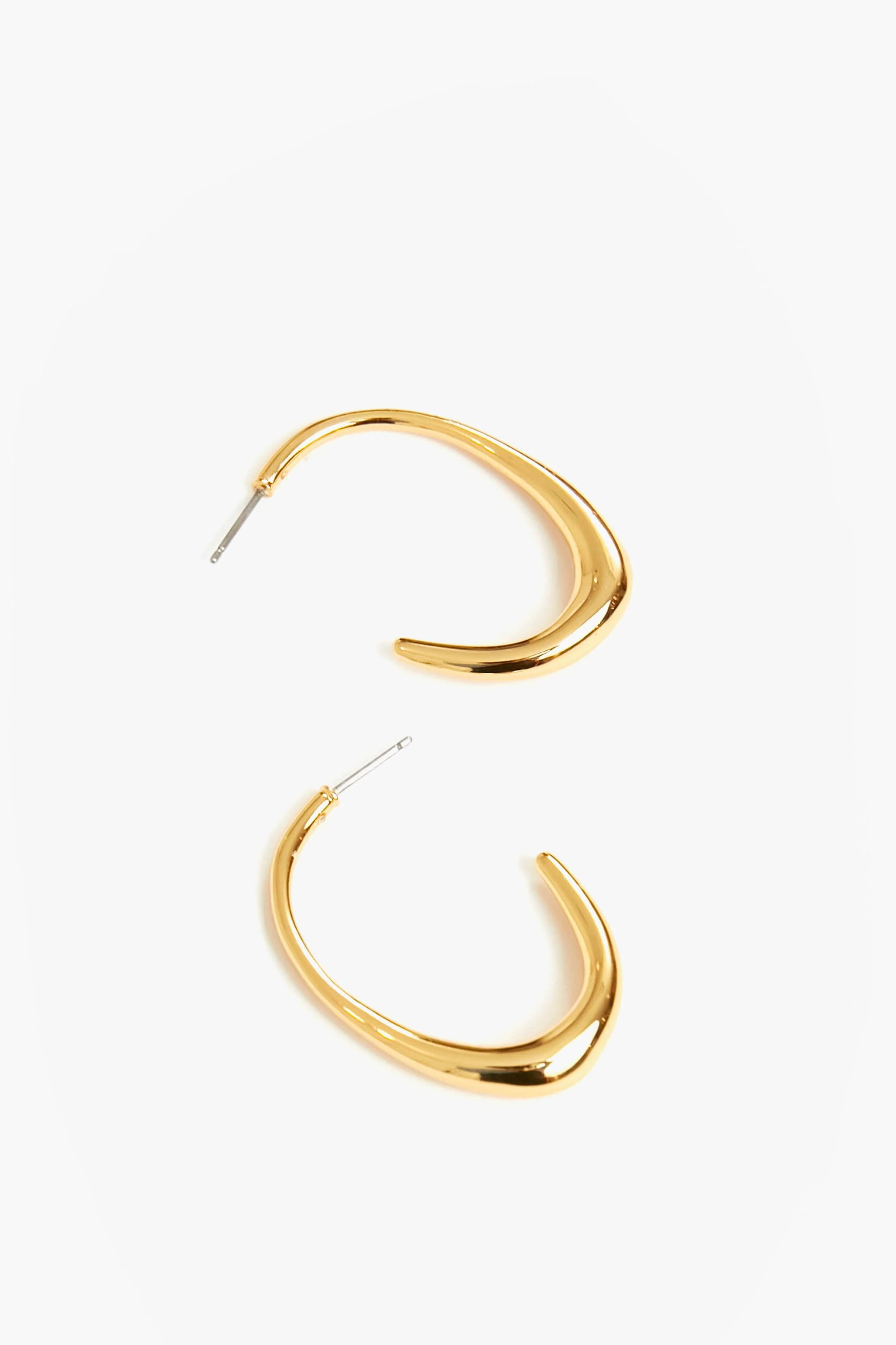 Gold Holland Hoop Earrings | Tuckernuck (US)