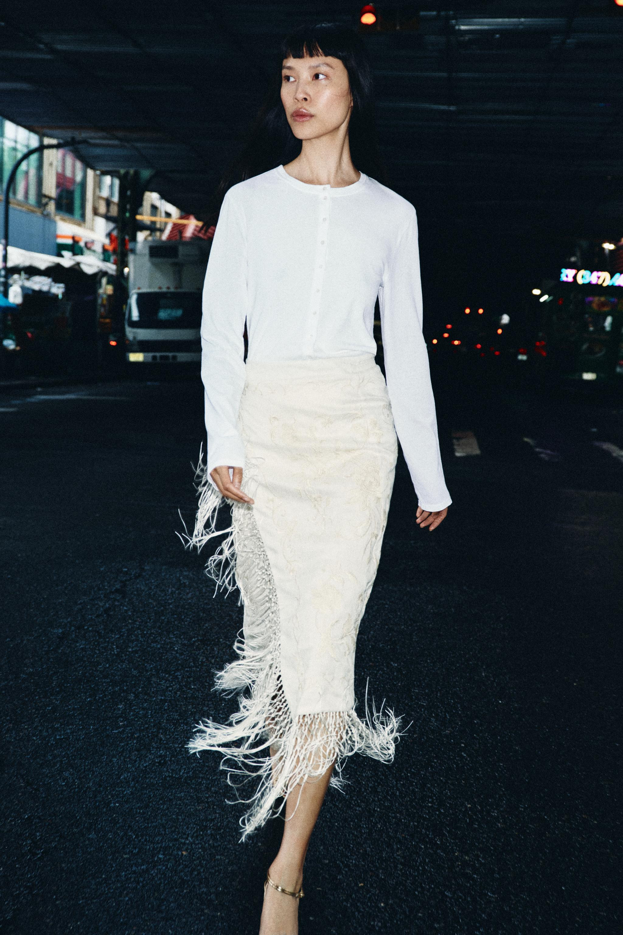 100% LINEN EMBROIDERED MIDI SKIRT ZW COLLECTION | Zara UK
