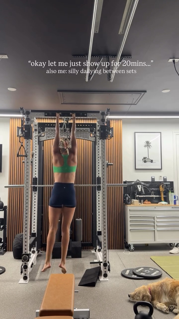 “okay let me just show up for 20mins…..” also me: silly dallying between sets @lululemon shorts @peloton sports bra!

#LTKootd #LTKfitnessgoals #LTKActive