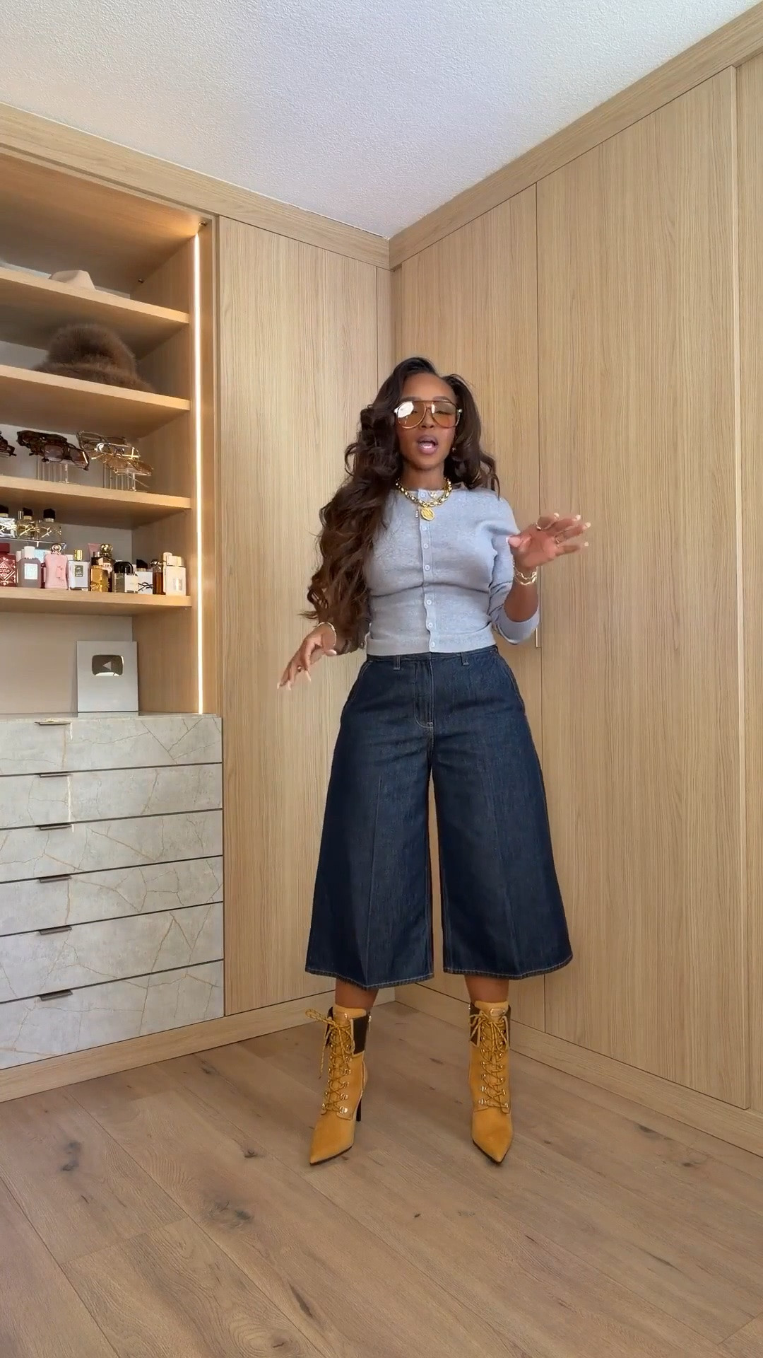 DENIM, BUT MAKE IT FALL 🍂👖

I love when a denim look feels different. These wide-leg cropped jeans paired with a fitted cardigan and pointed boots give the perfect mix of casual + elevated. Such a cute look for brunch, shopping or a casual fall day.

fall outfits women over 50, fall fashion hauls, fall outfits, fall dresses, business casual workwear, fall fashion, denim outfit ideas, wide leg jeans outfit, cropped jeans outfit, cardigan outfit, fall boots, elevated casual style, everyday fall outfits

Wearing: Size Small/4 | 5’4” | 140 lbs | 34D-27-40

📲 Download the FREE LTK app & follow me (@kirasfashionfinds) to shop all my daily finds.