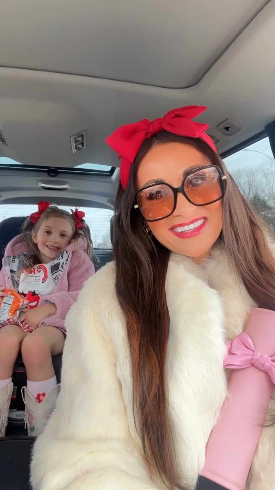 #LTKmomlife #LTKValentine #LTKootd